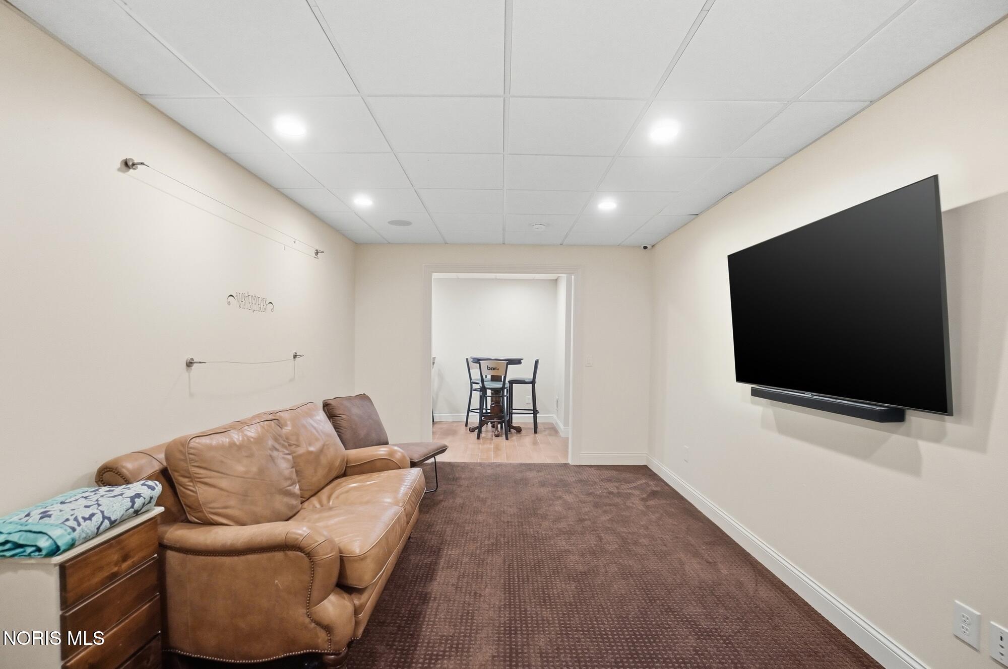 14677 Lake Meadows Drive