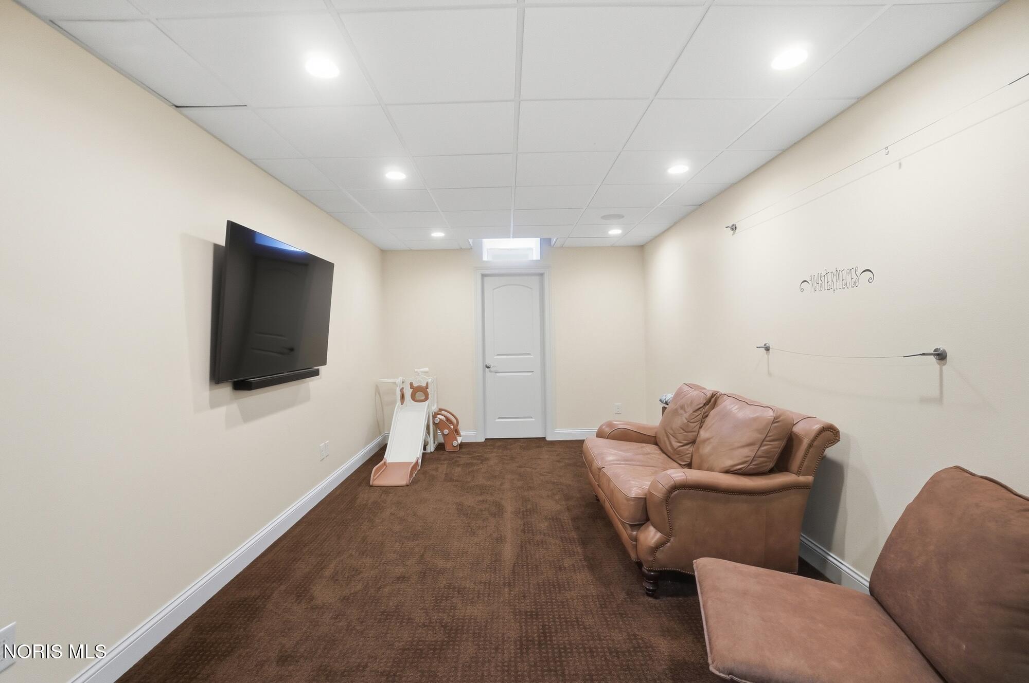 14677 Lake Meadows Drive