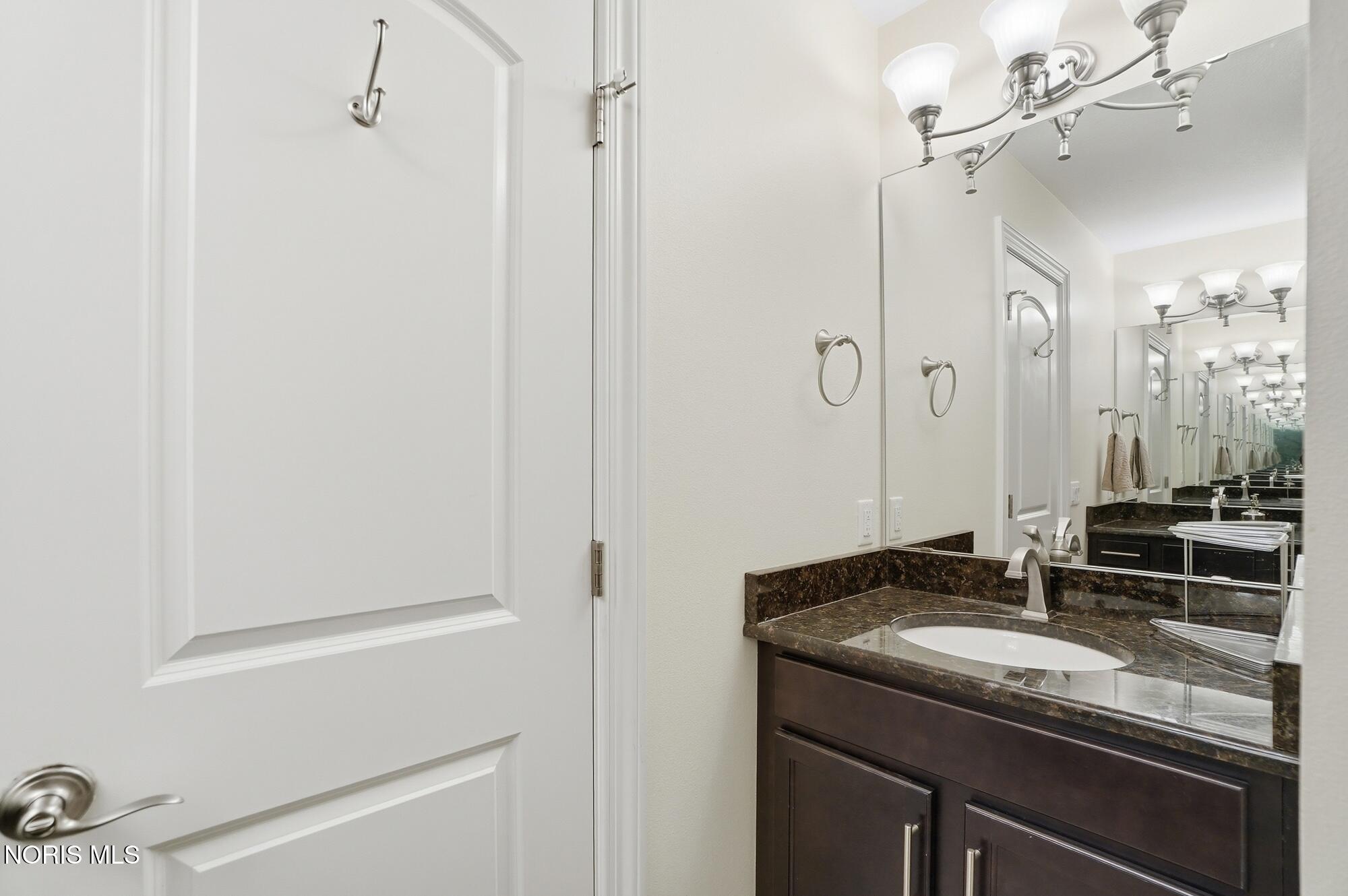 14677 Lake Meadows Drive