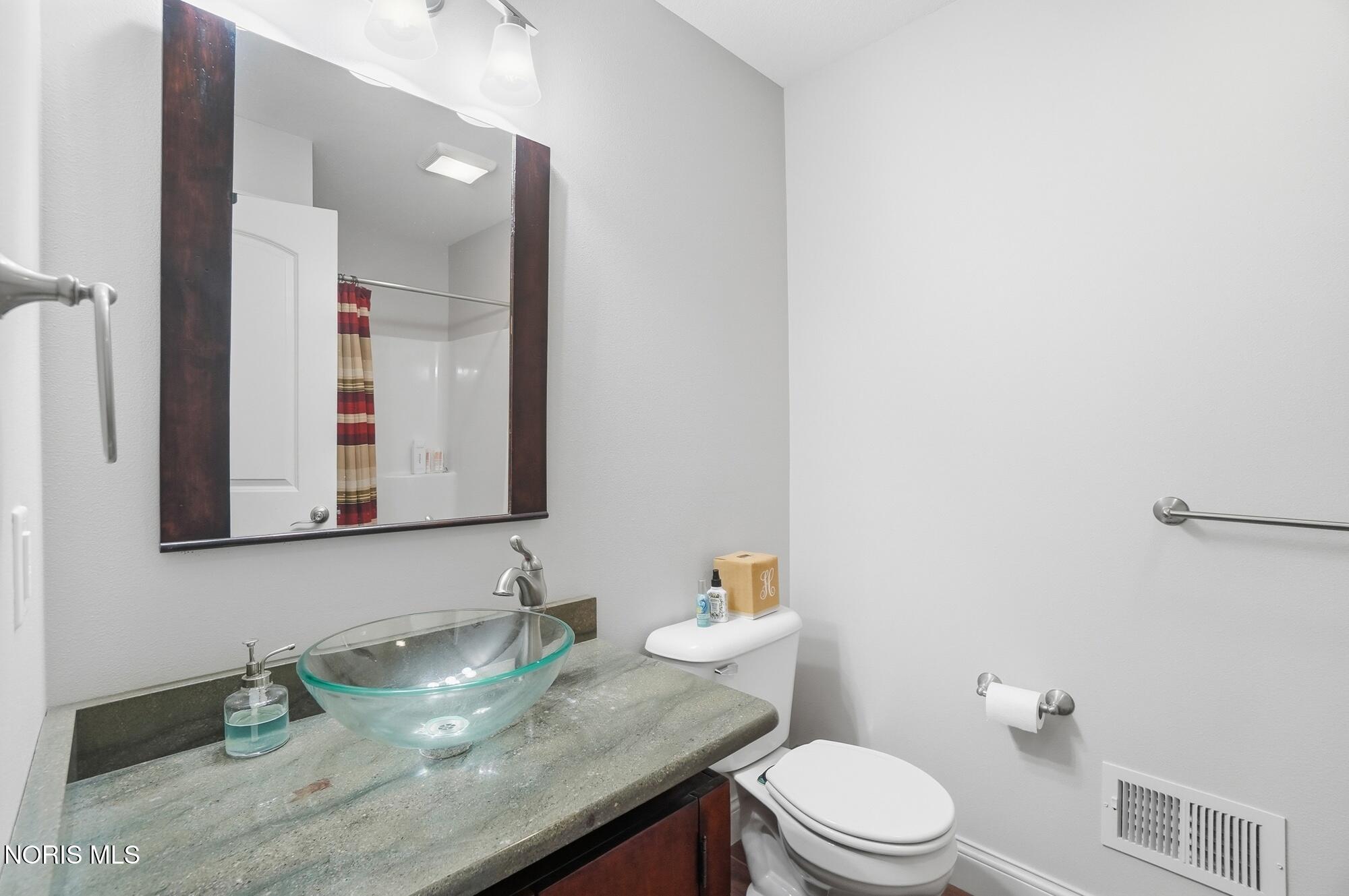 14677 Lake Meadows Drive