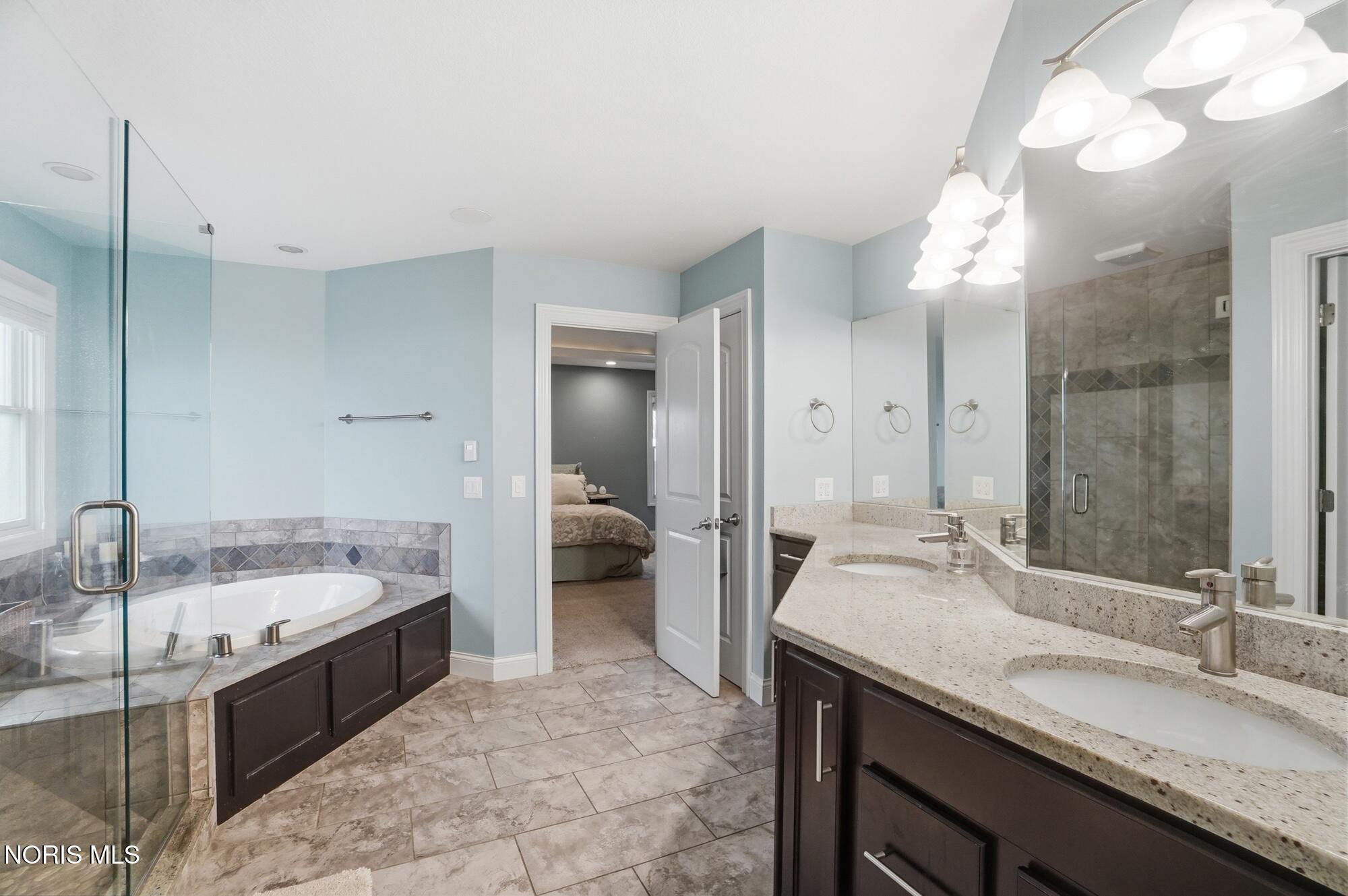 14677 Lake Meadows Drive