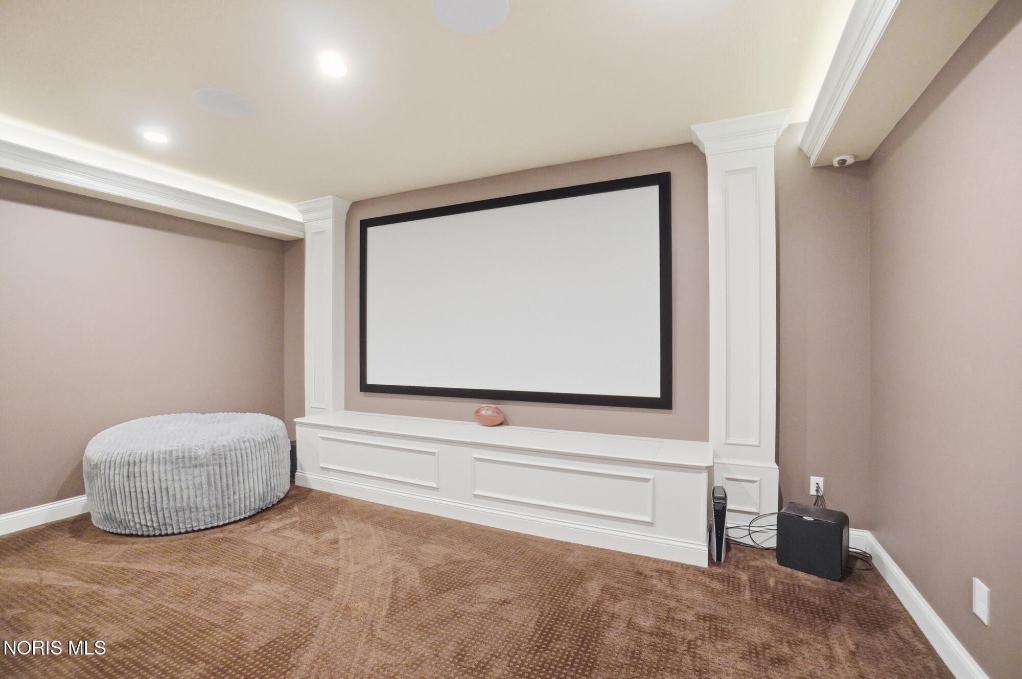 14677 Lake Meadows Drive