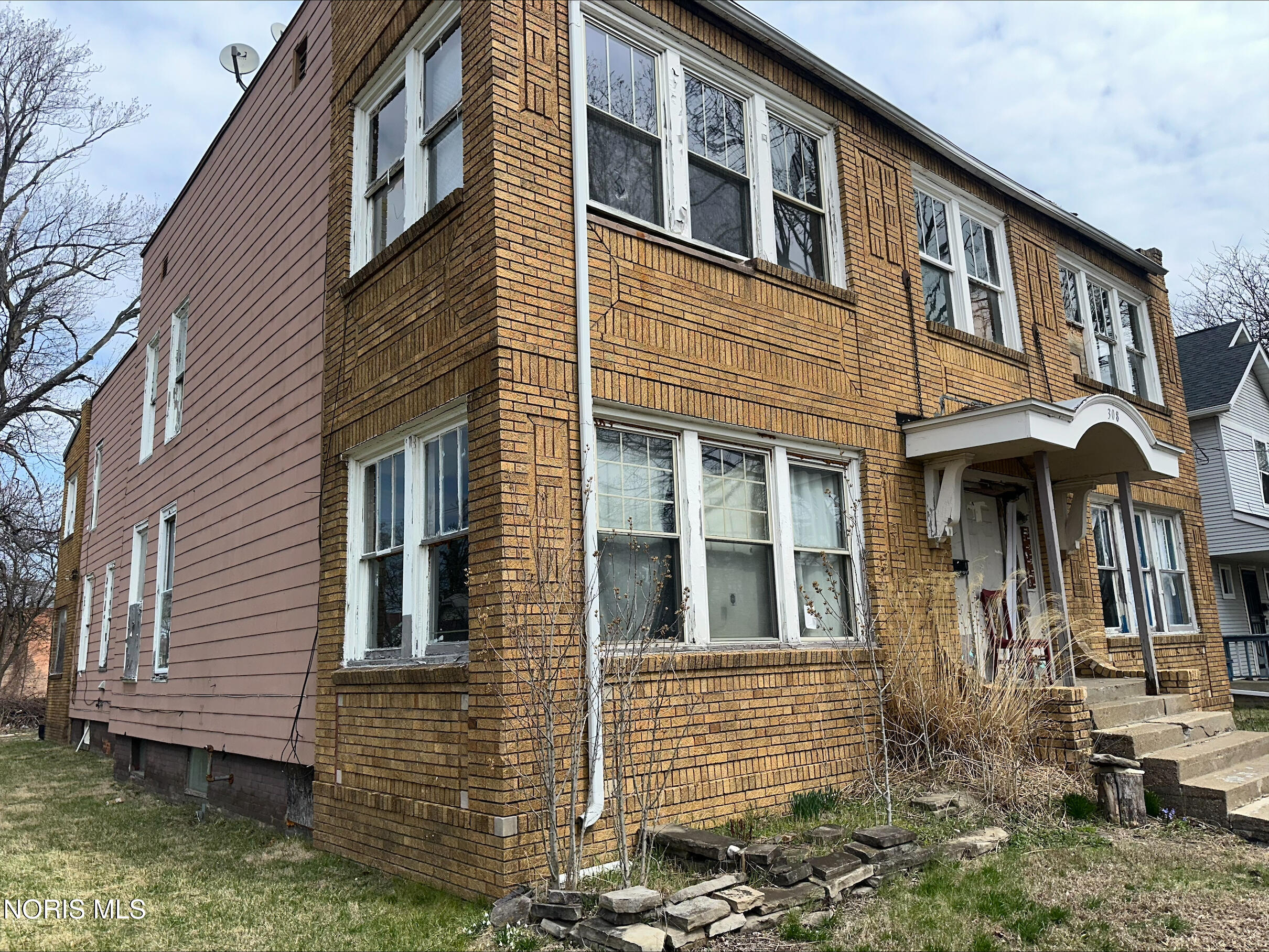 308 Columbia Street