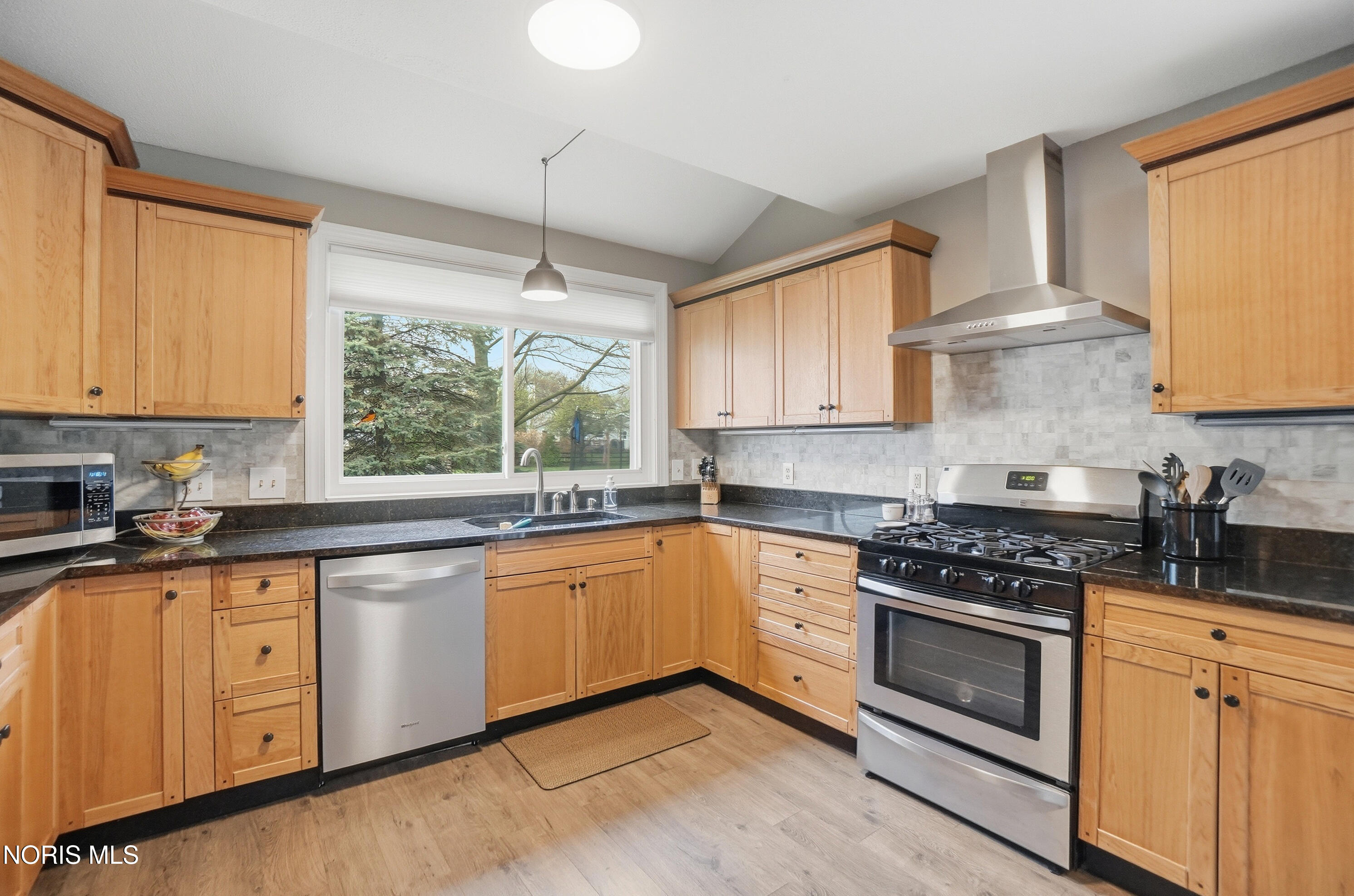 6922 Ramblehurst Road