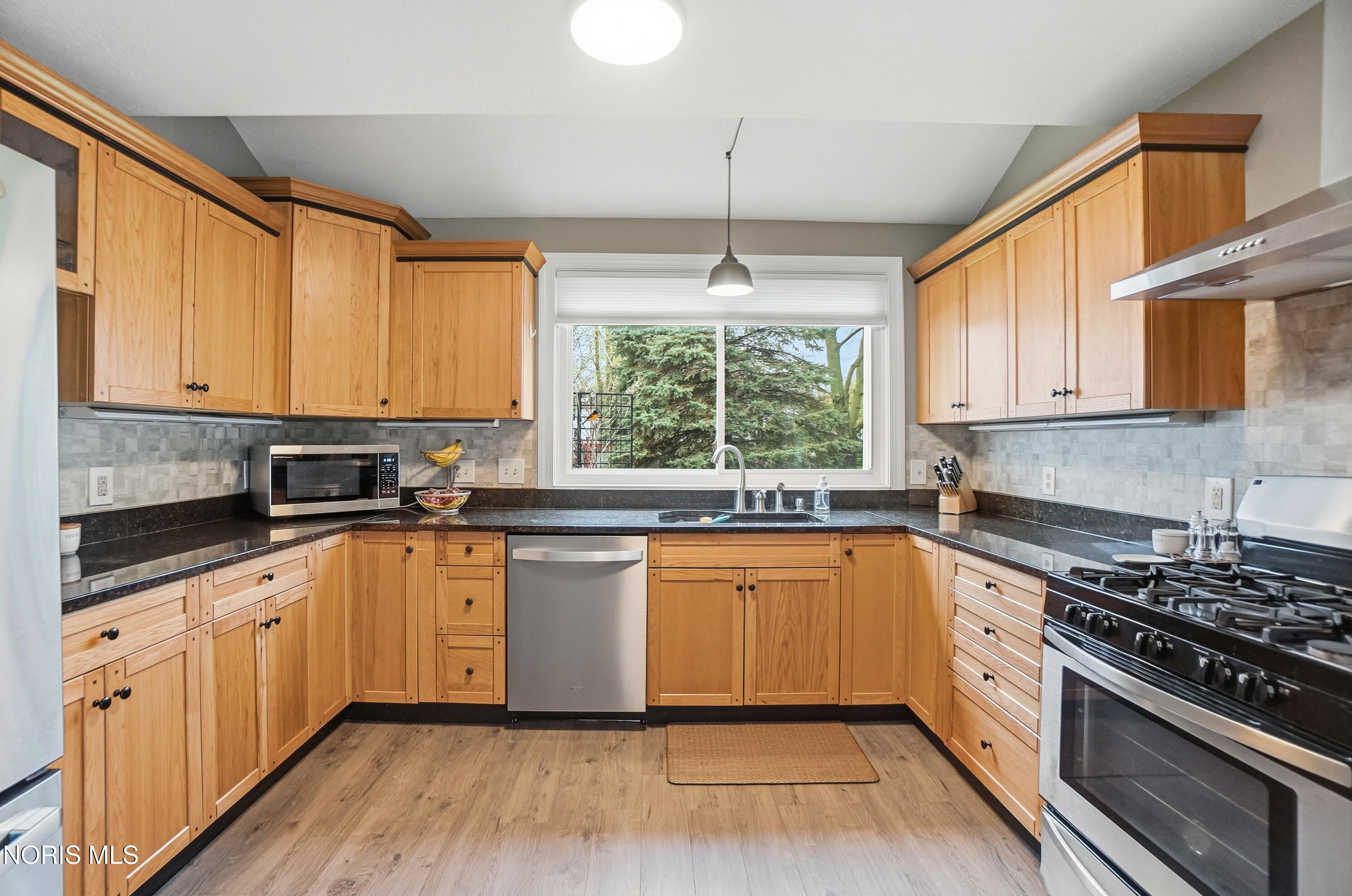 6922 Ramblehurst Road