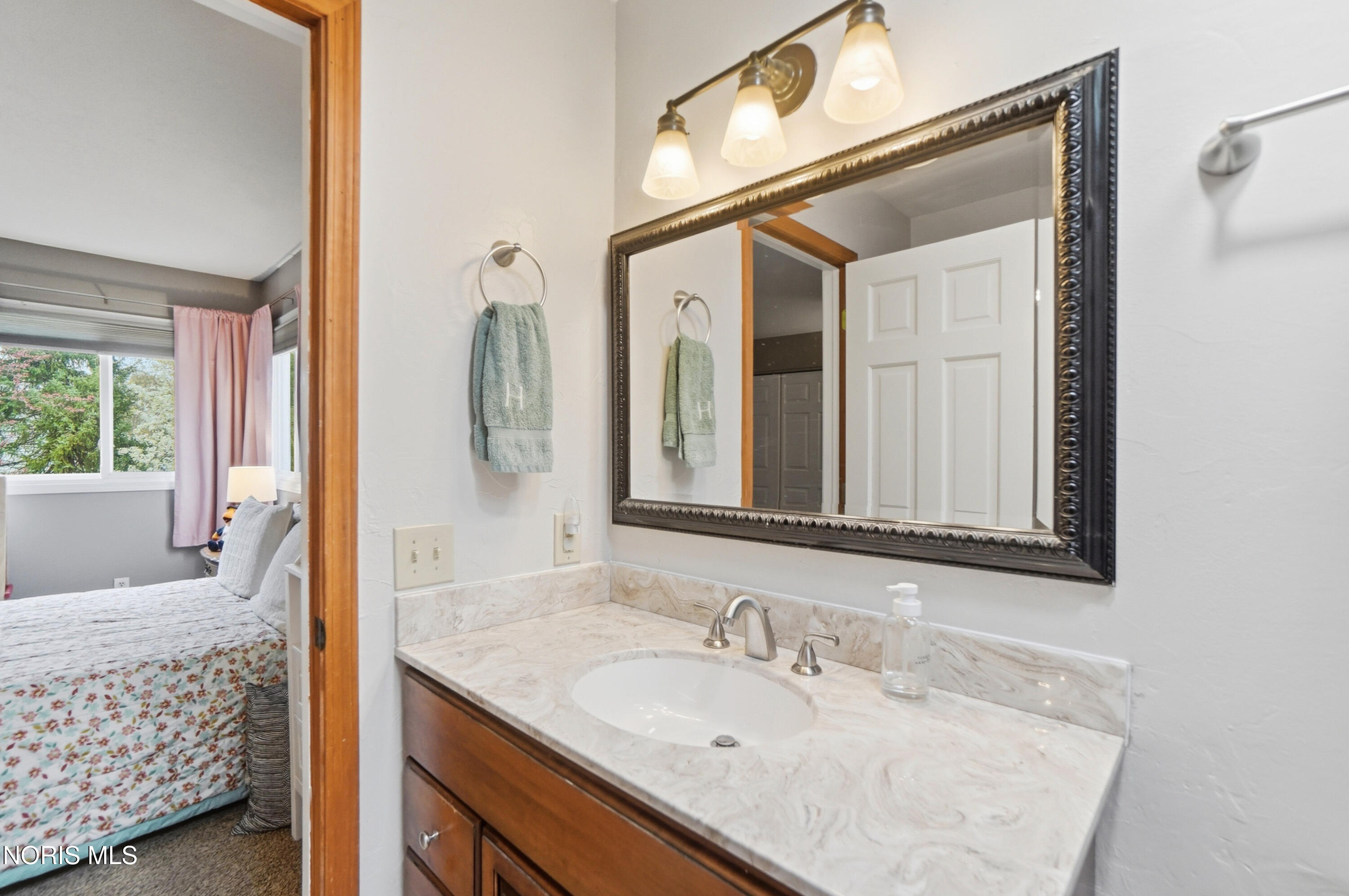 6922 Ramblehurst Road