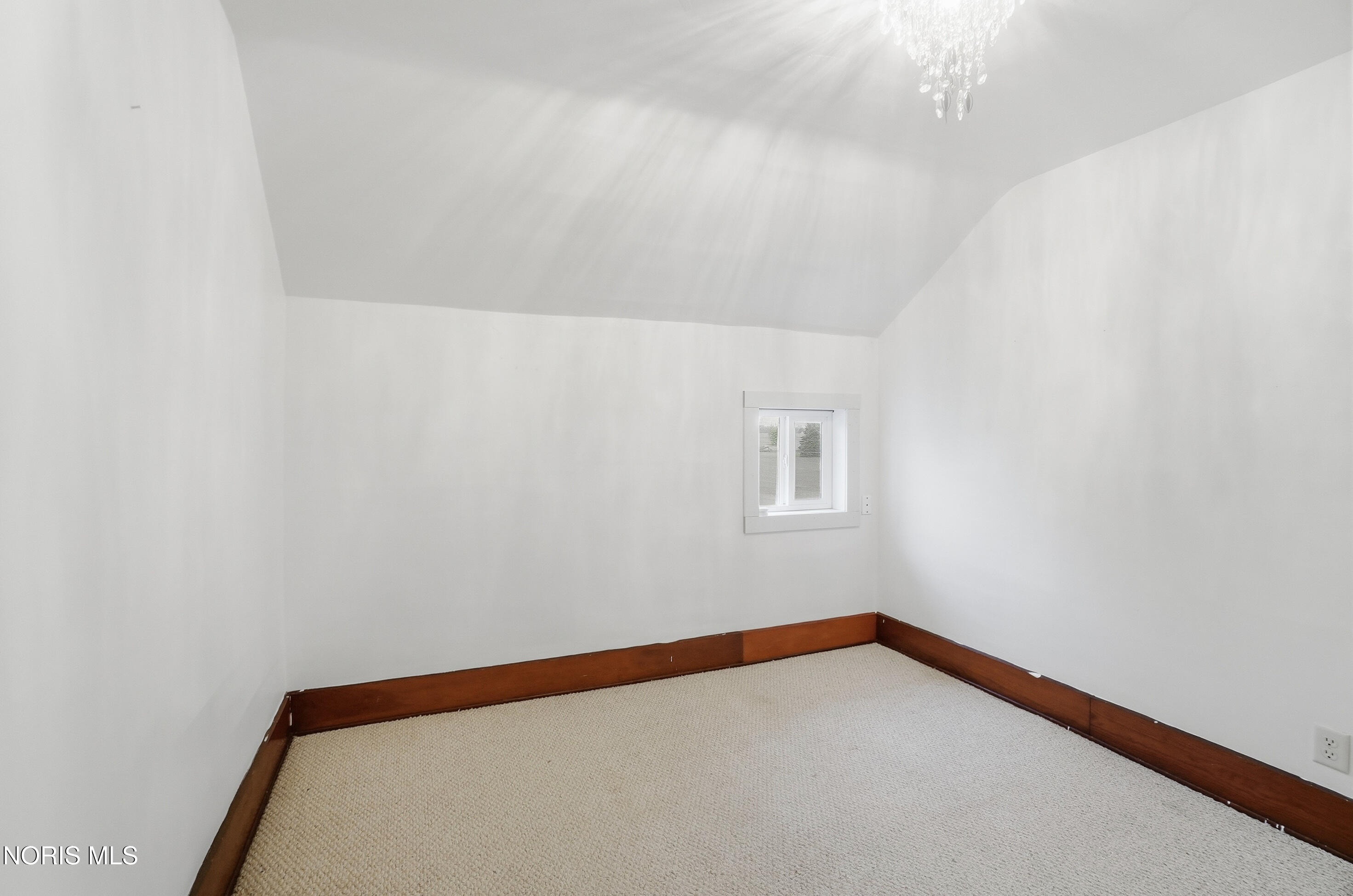 1487 Caldwell Road