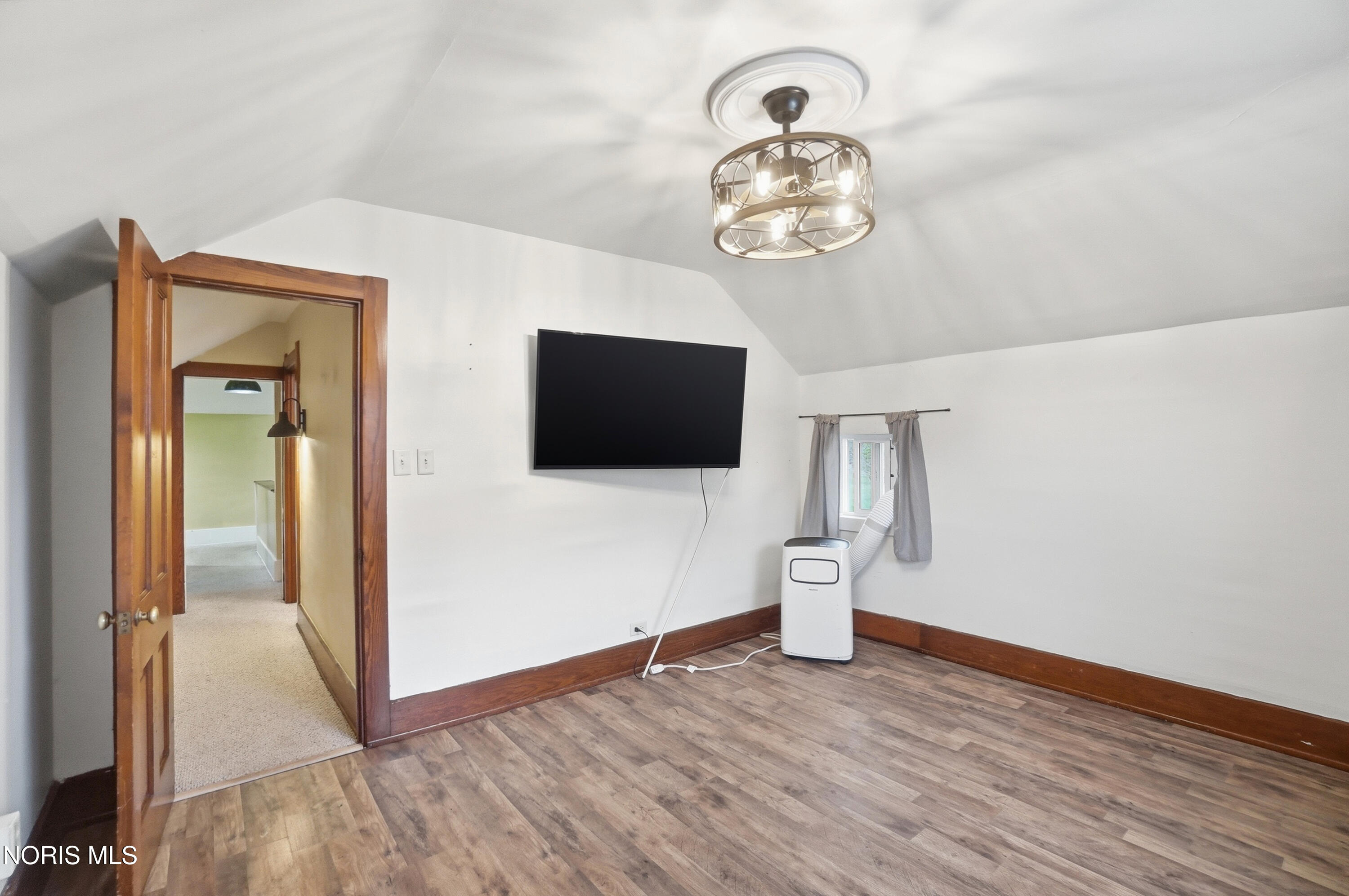 1487 Caldwell Road