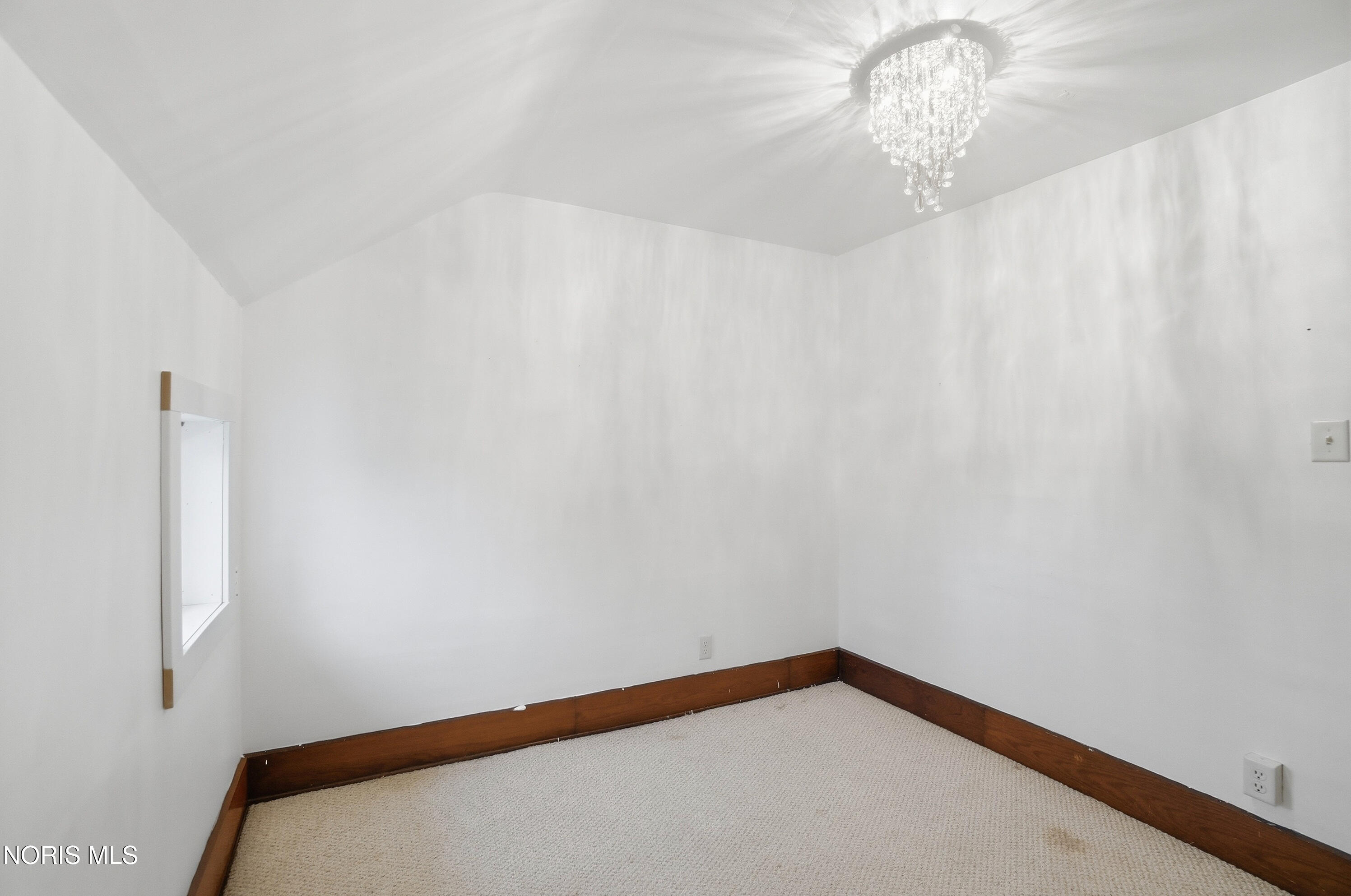 1487 Caldwell Road