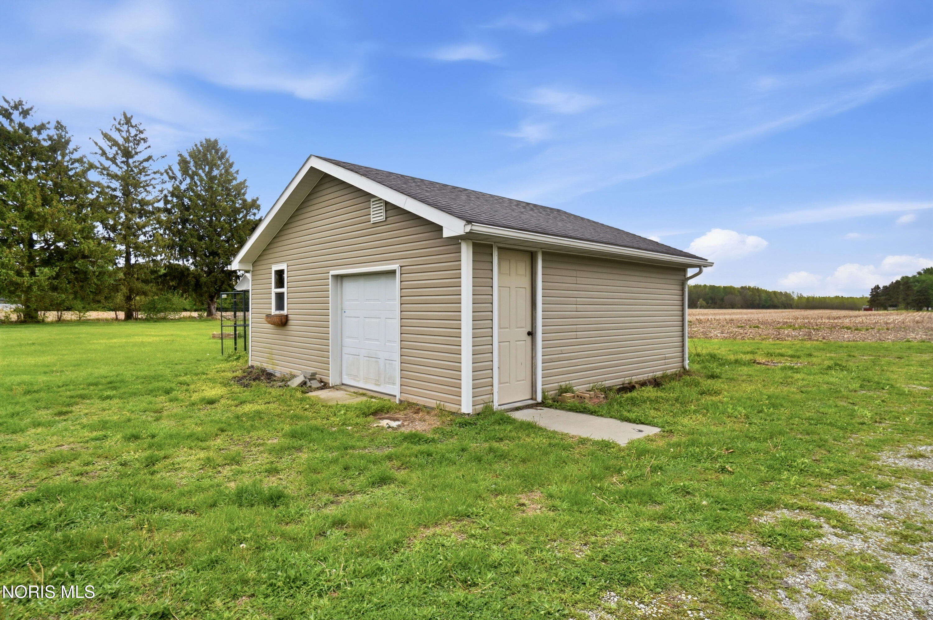 1487 Caldwell Road