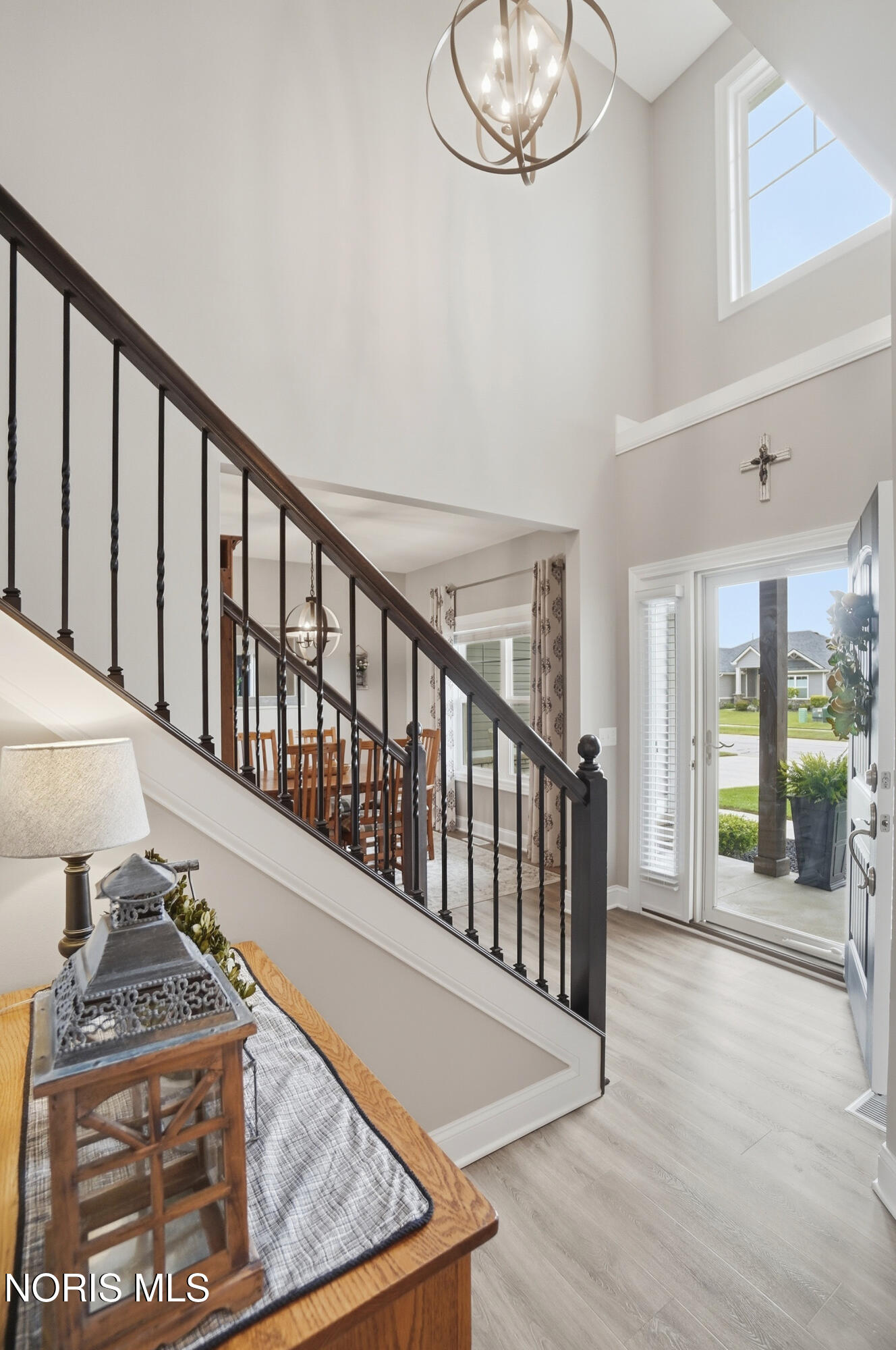 9751 Coopers Hawk Court