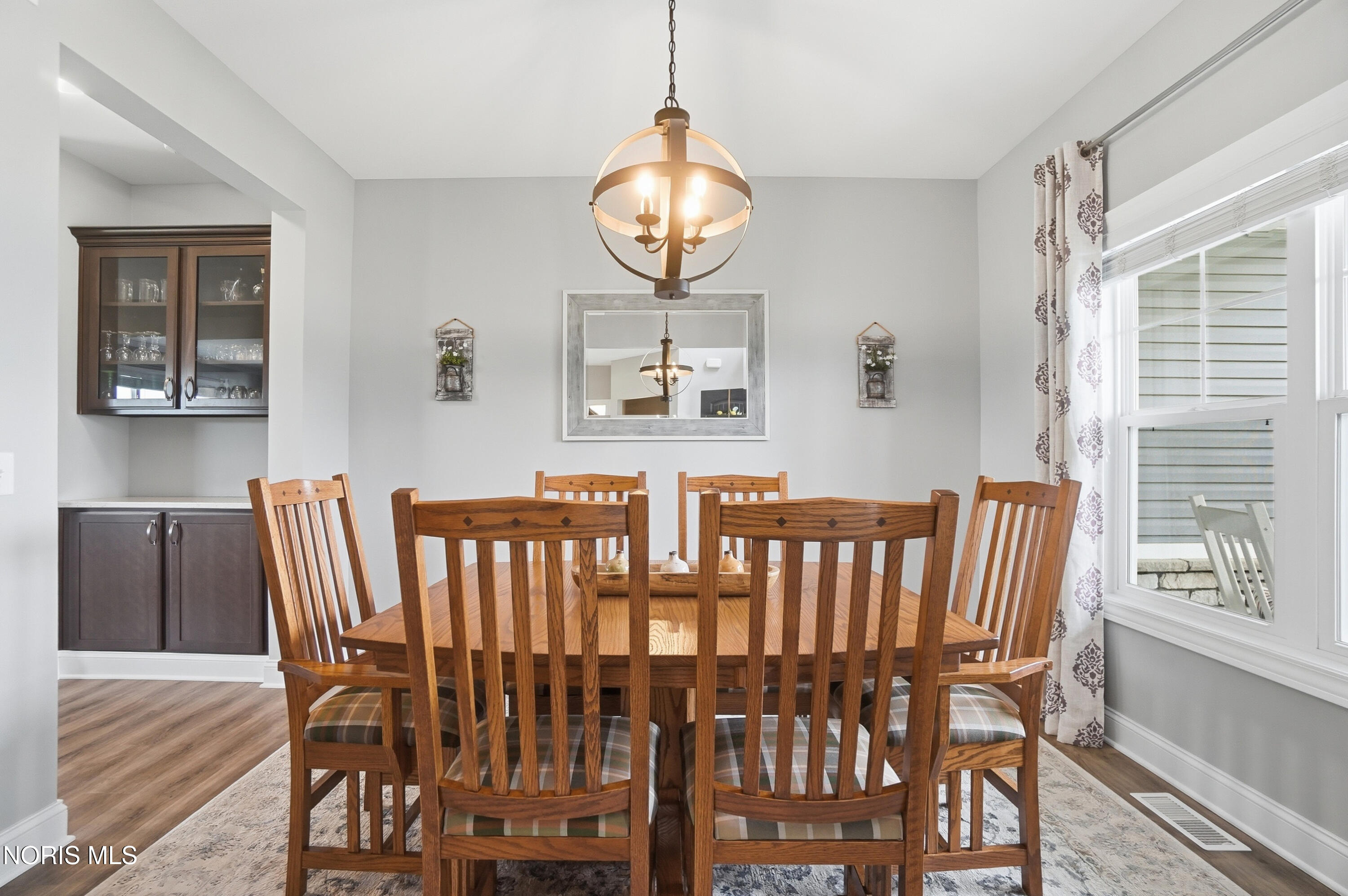 9751 Coopers Hawk Court