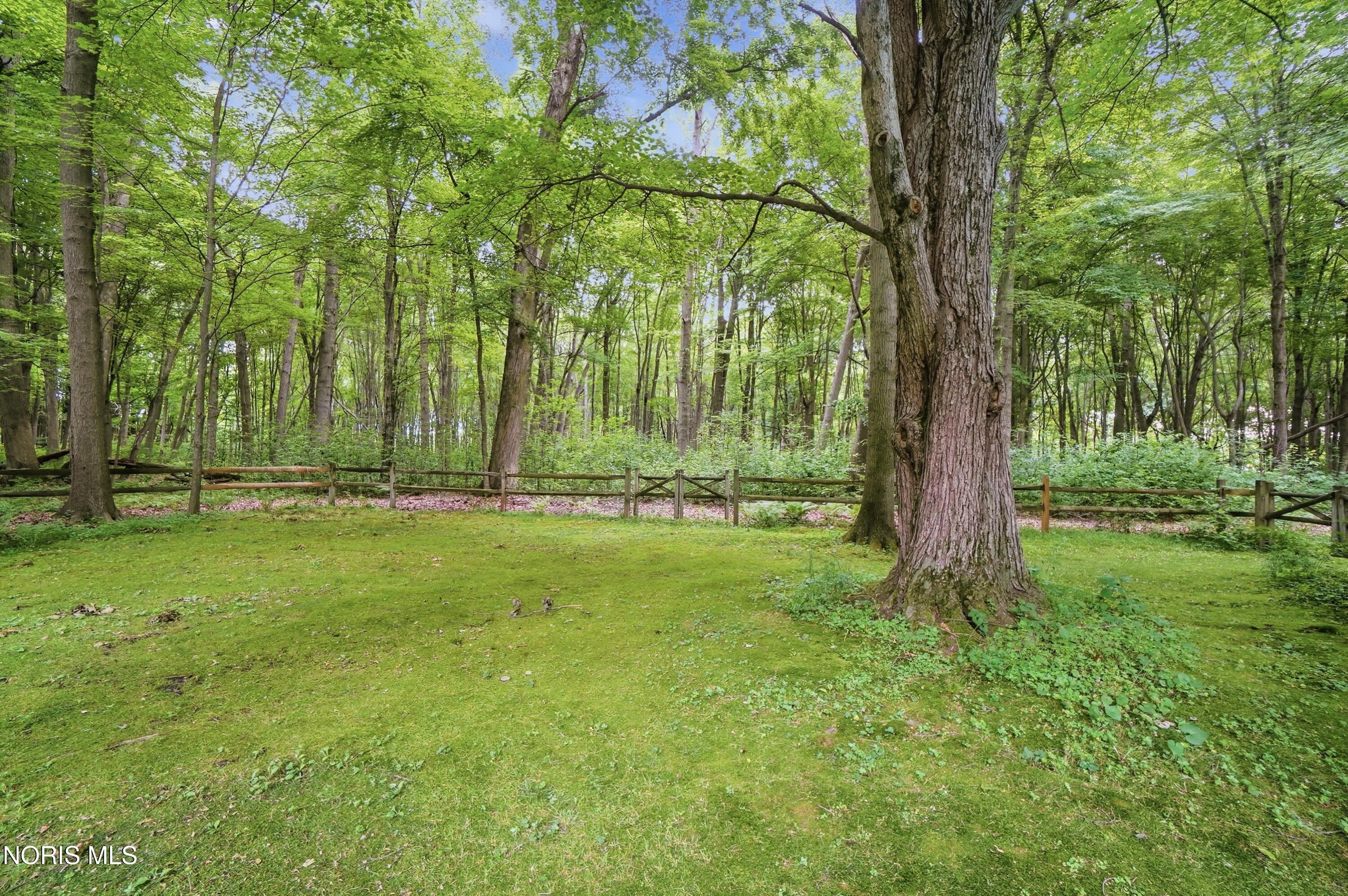 3855 La Plante Road