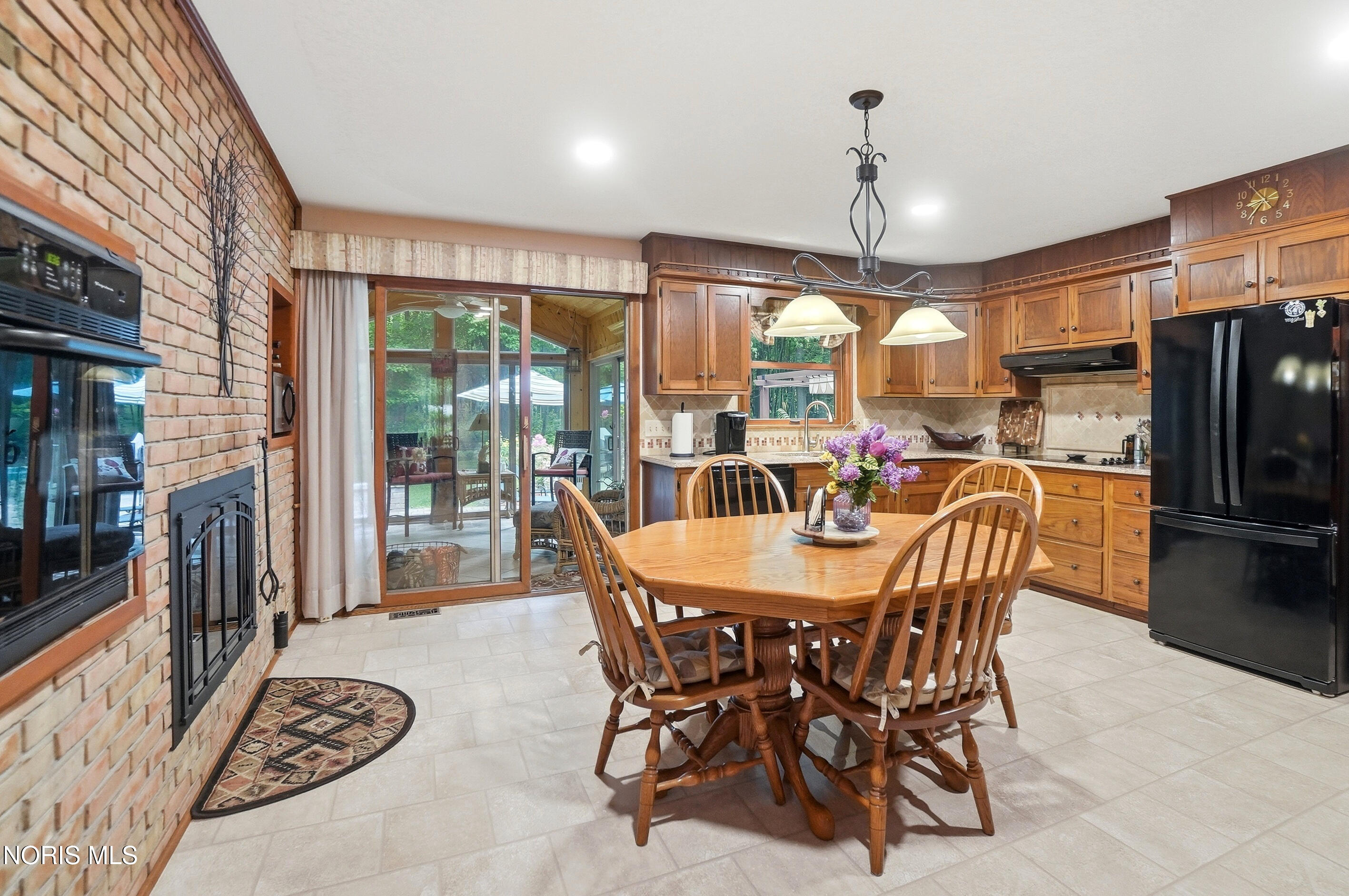 3855 La Plante Road