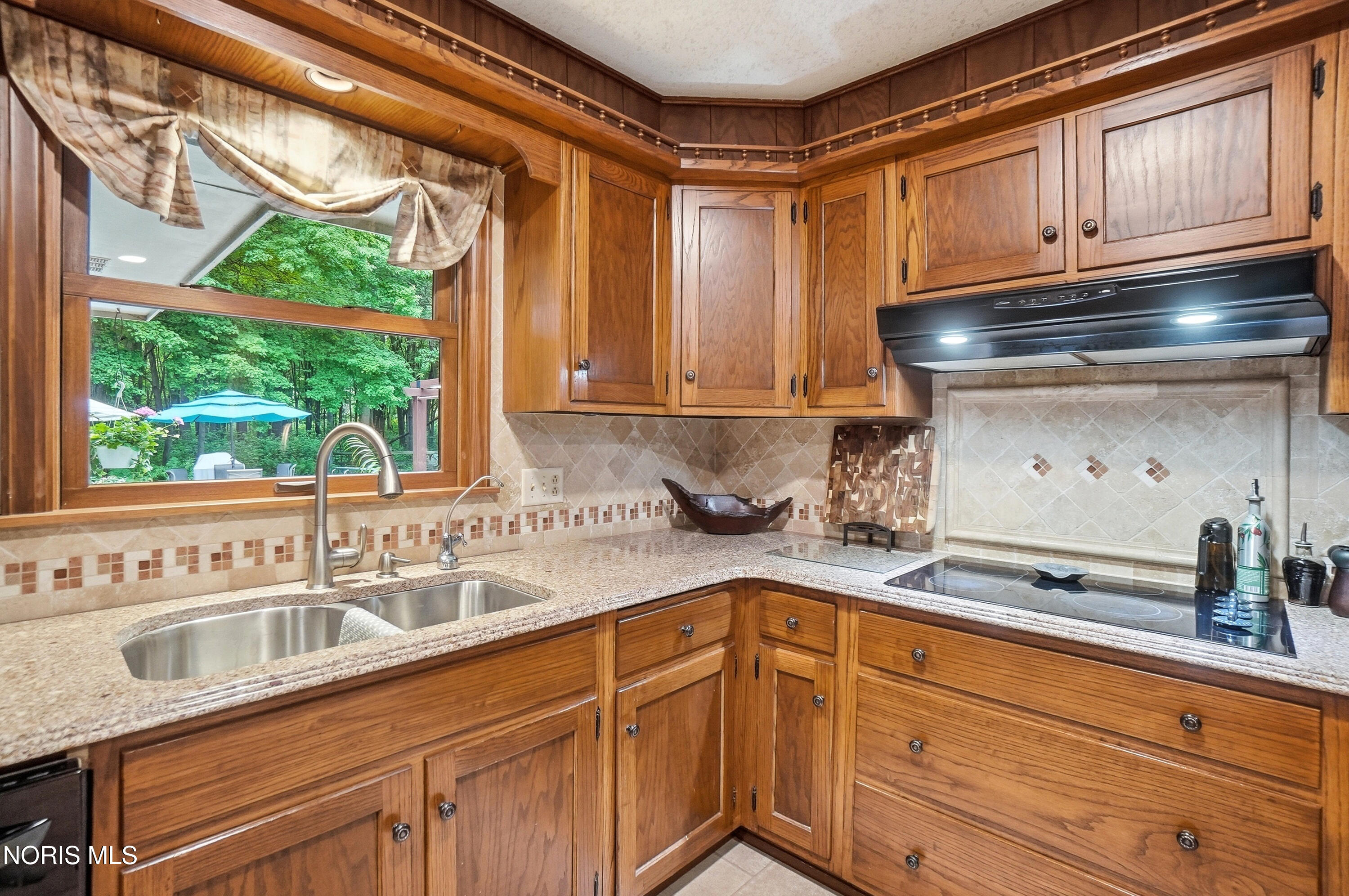 3855 La Plante Road
