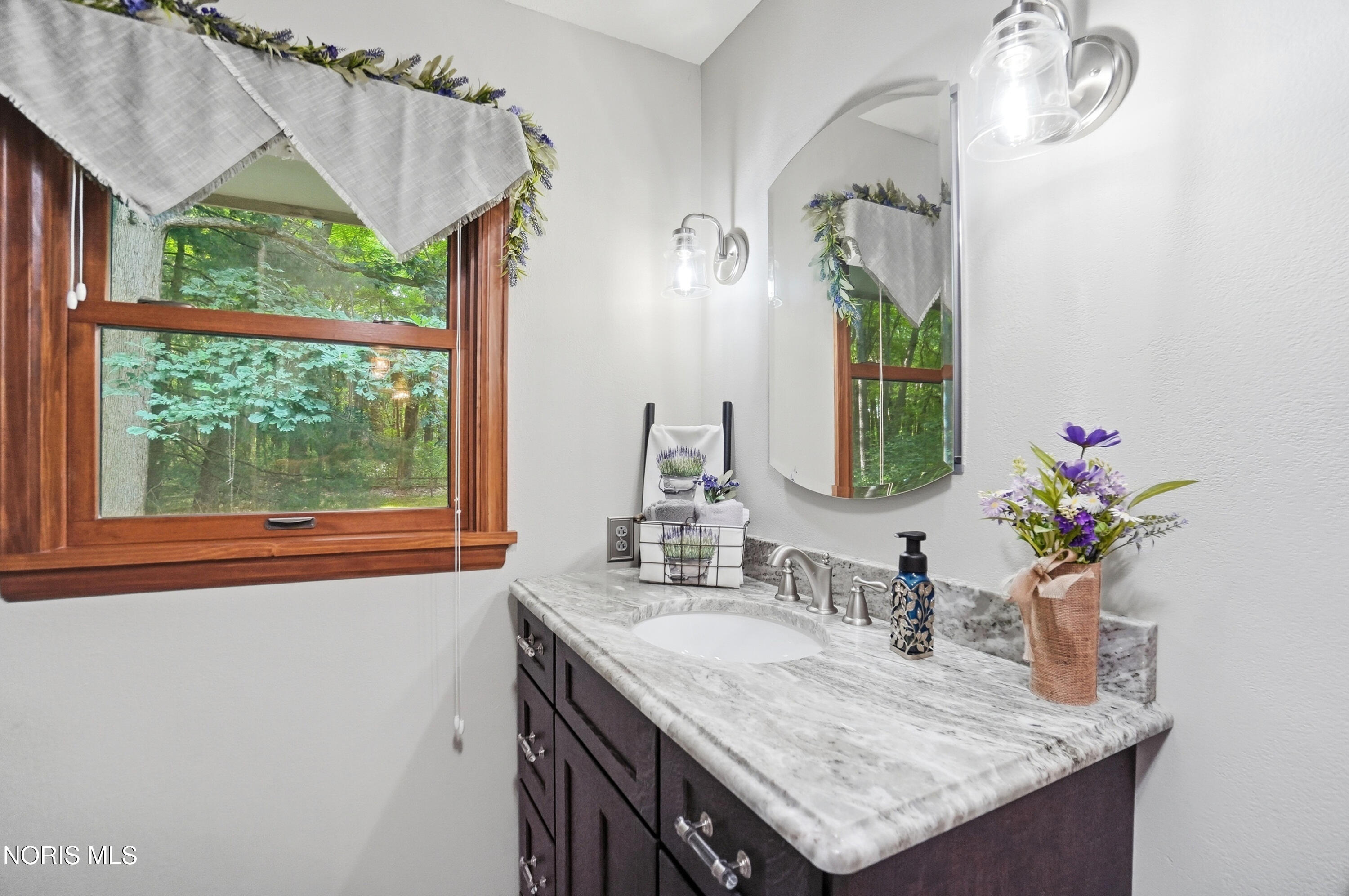 3855 La Plante Road