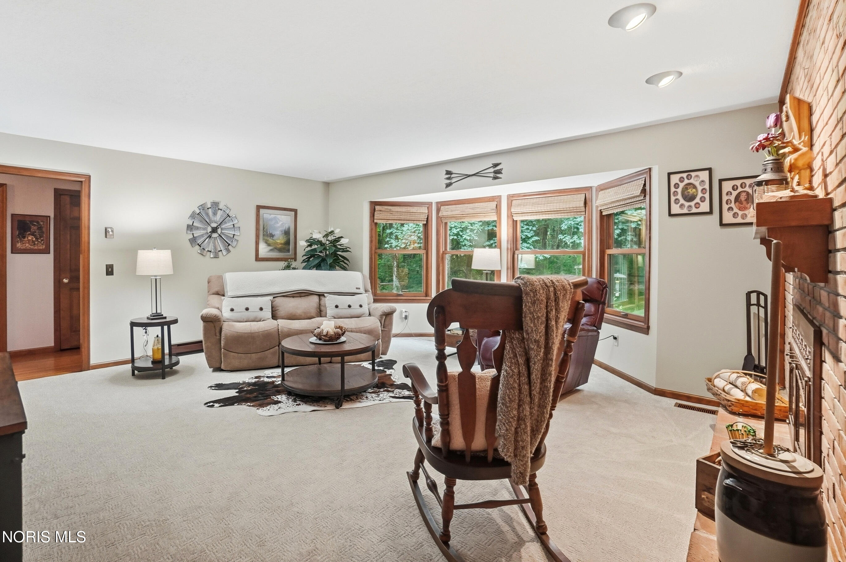 3855 La Plante Road