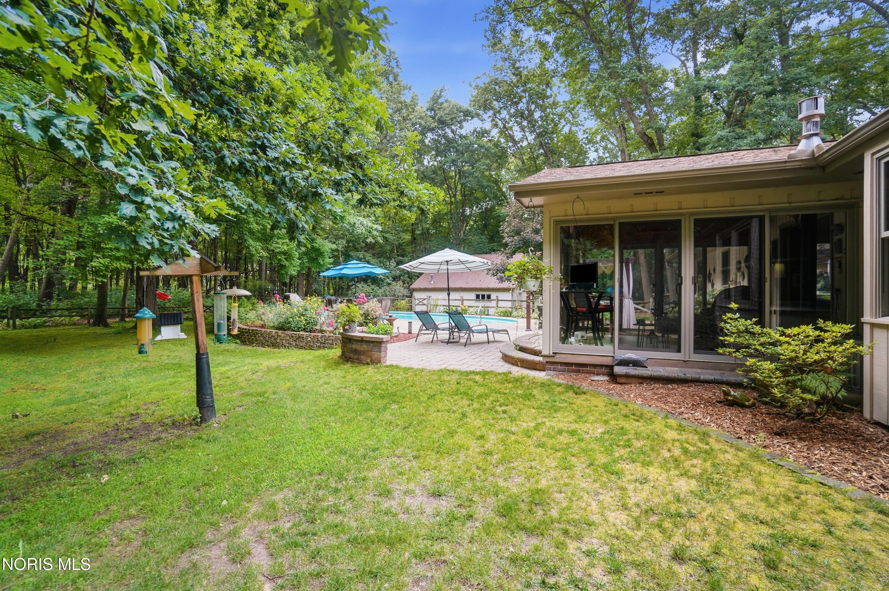 3855 La Plante Road