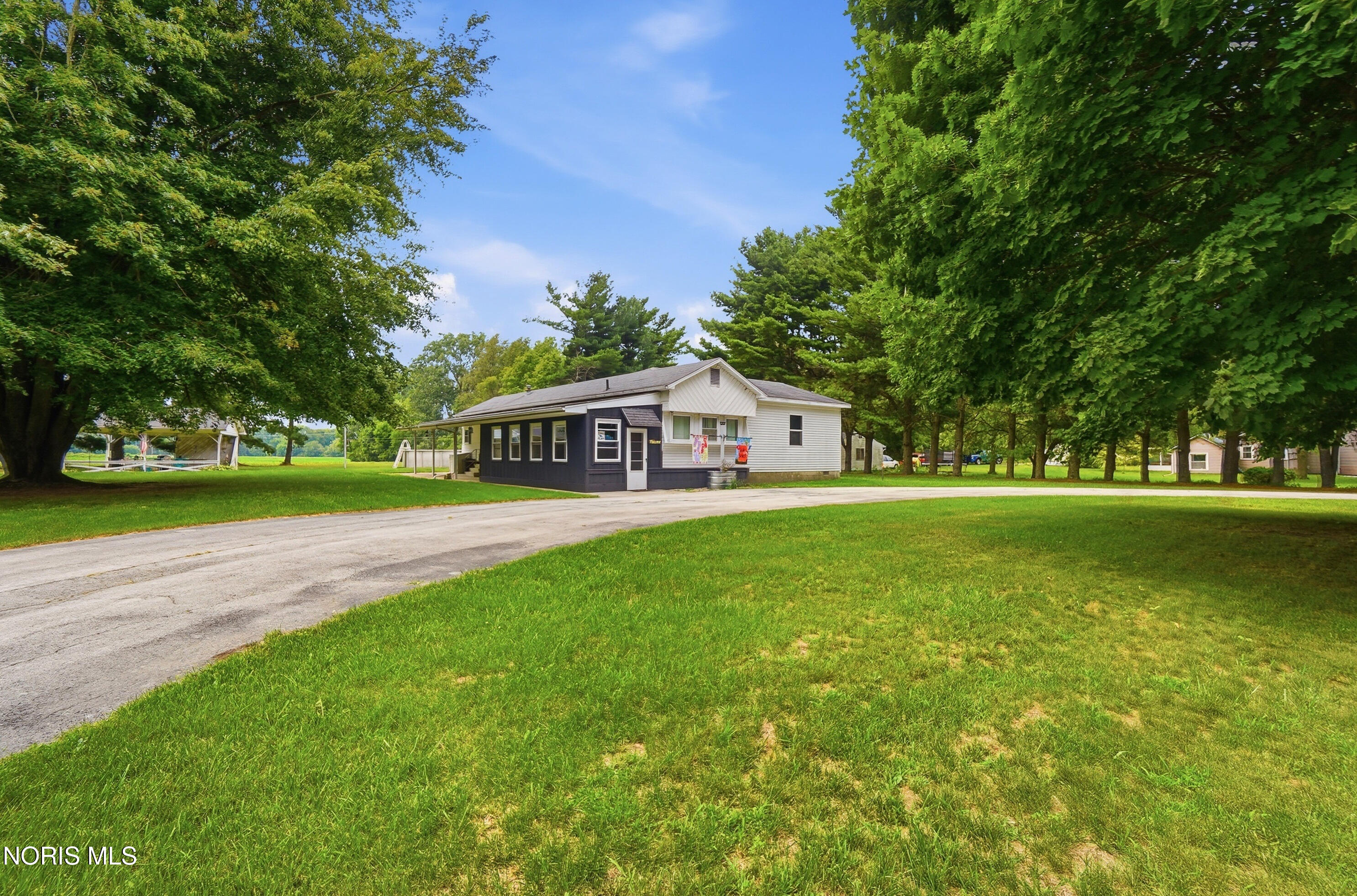 11435 Blackman Road