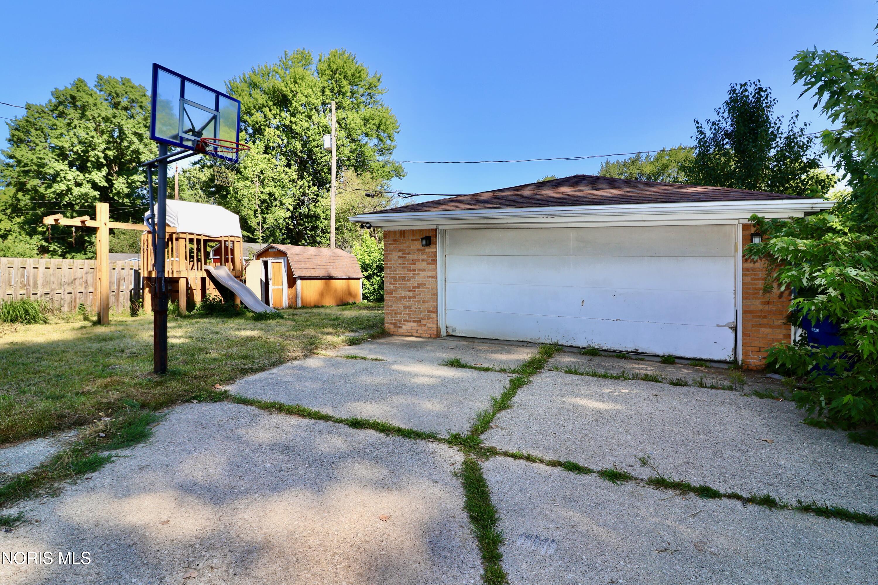 4460 Talmadge Green Road