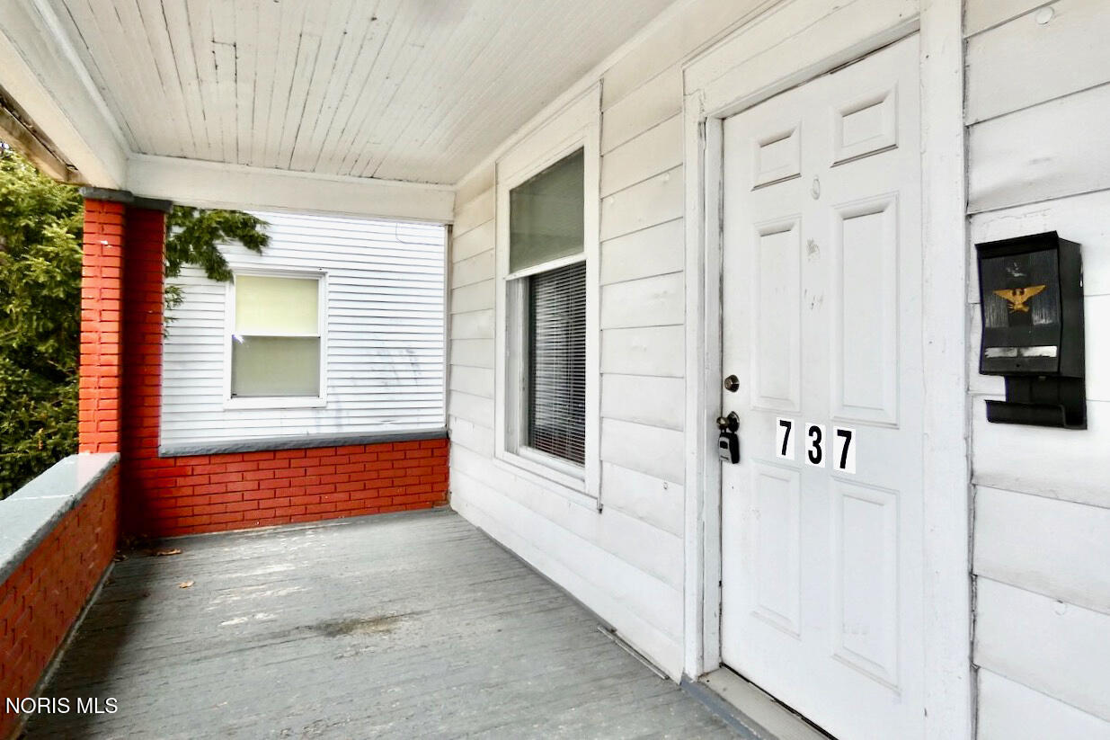737-739 Forsythe Street