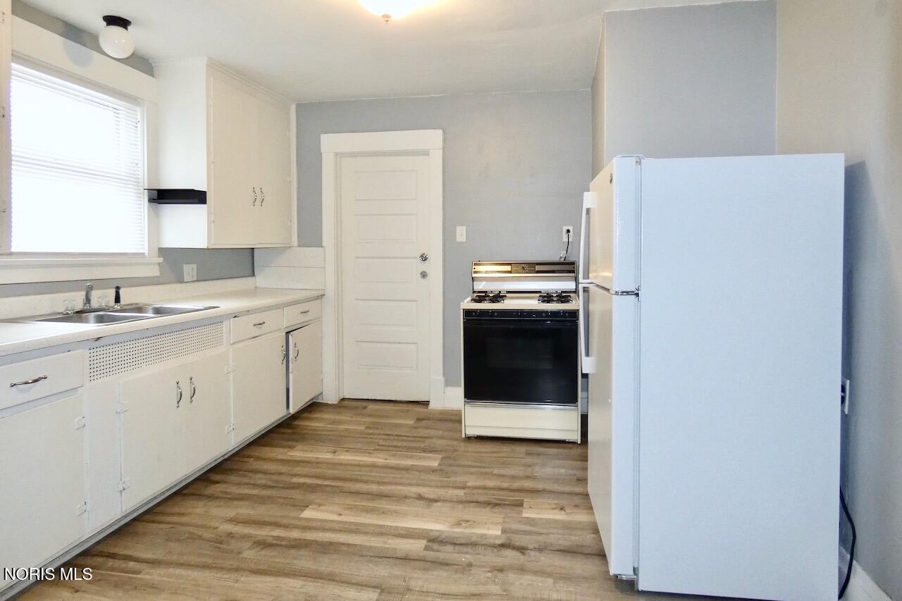 737-739 Forsythe Street