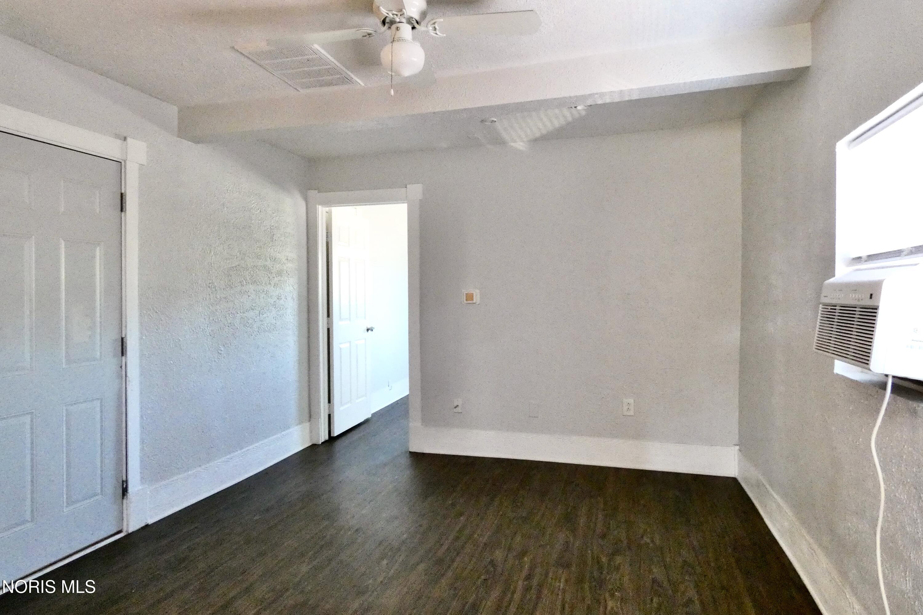 420 Barker Street