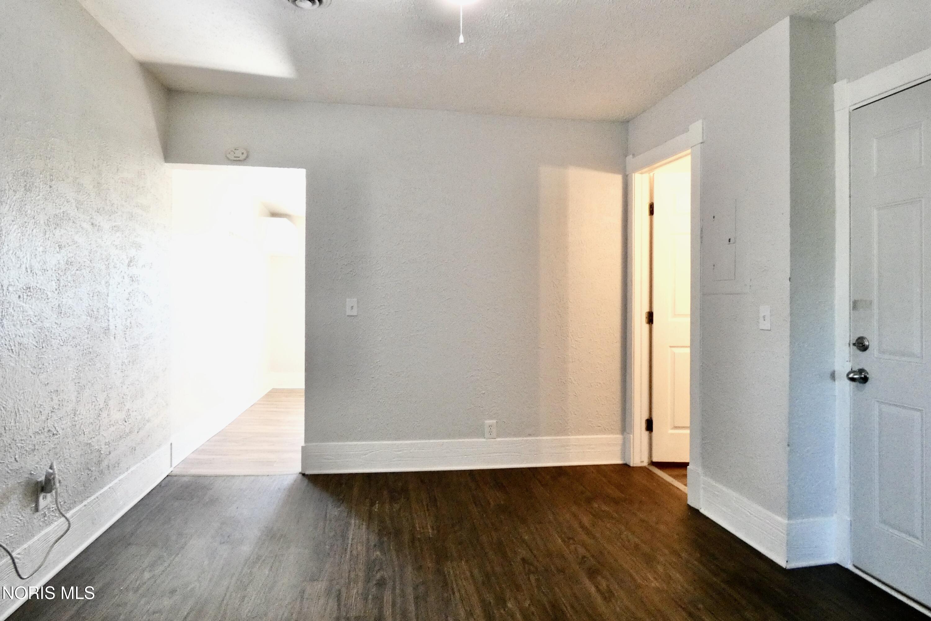 420 Barker Street