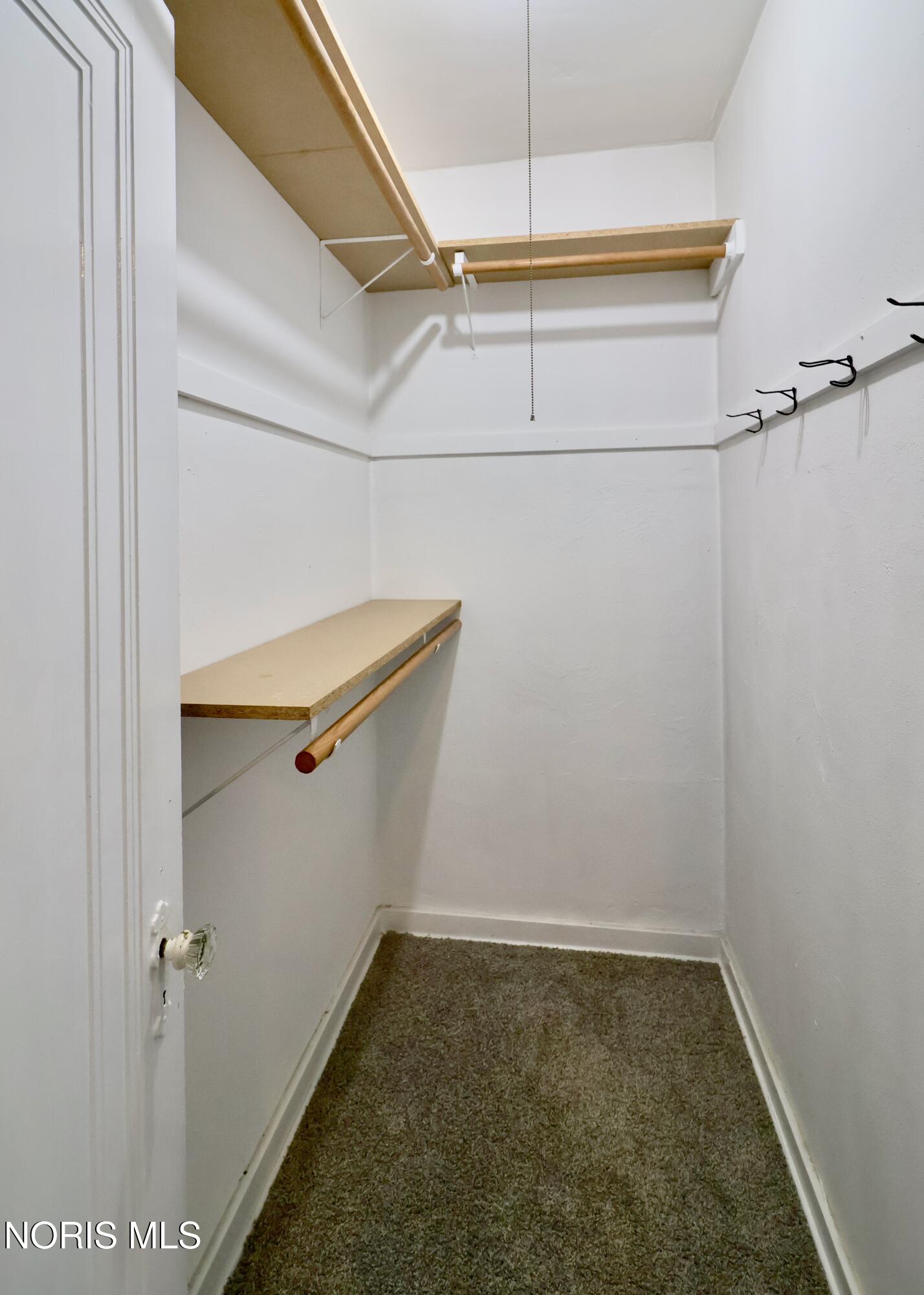 3239 Algonquin Parkway