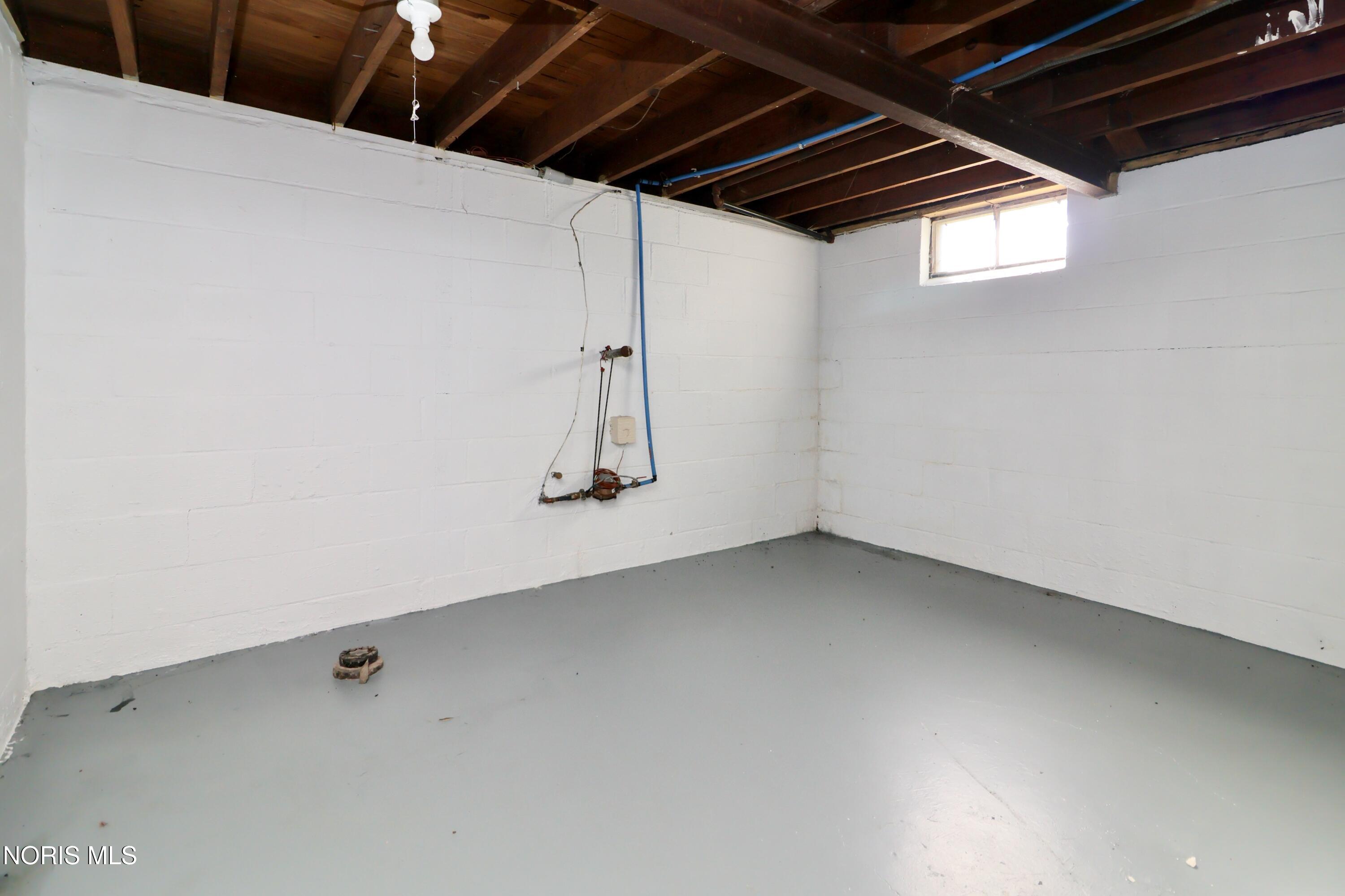 3453 Saint Bernard Drive