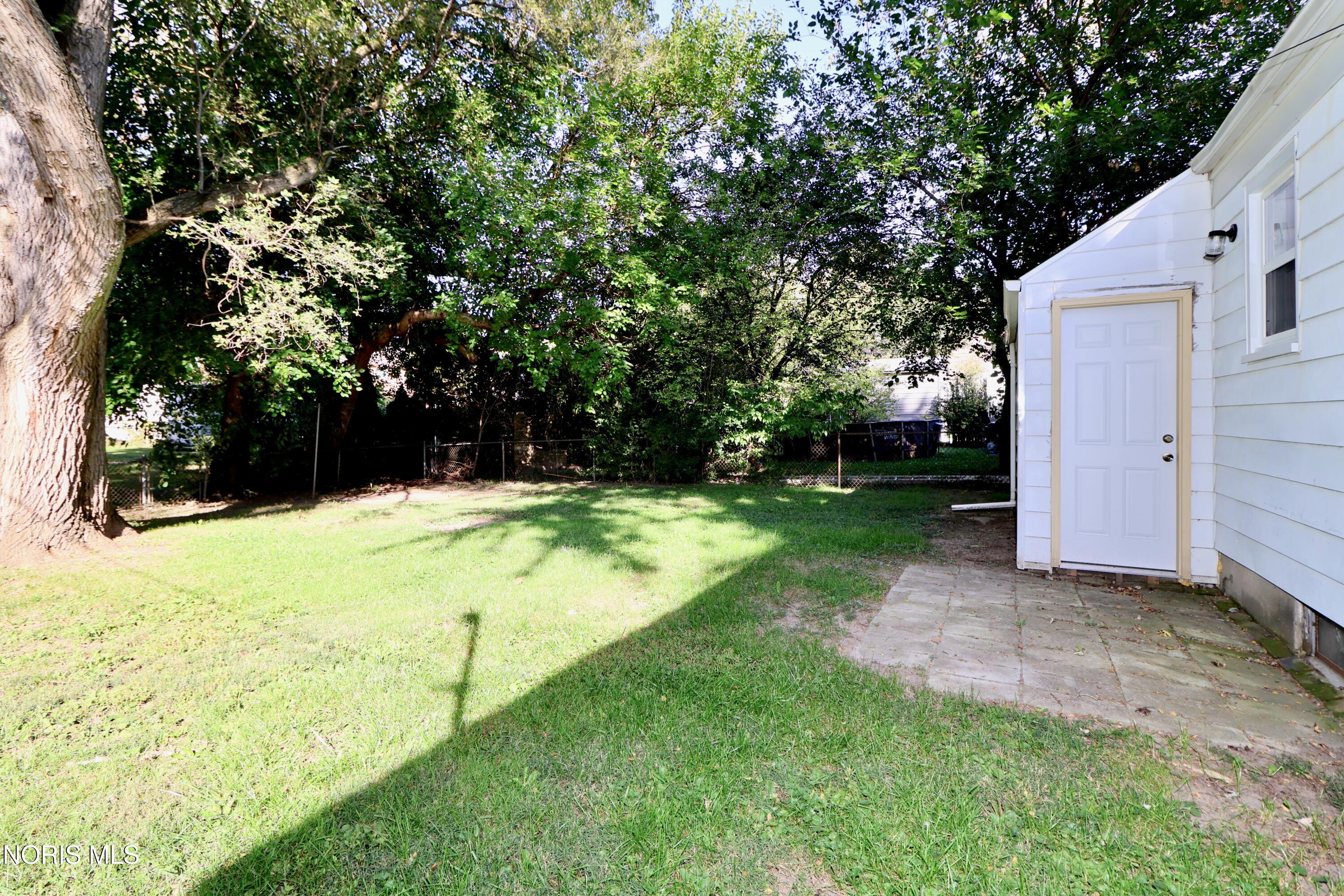 3453 Saint Bernard Drive