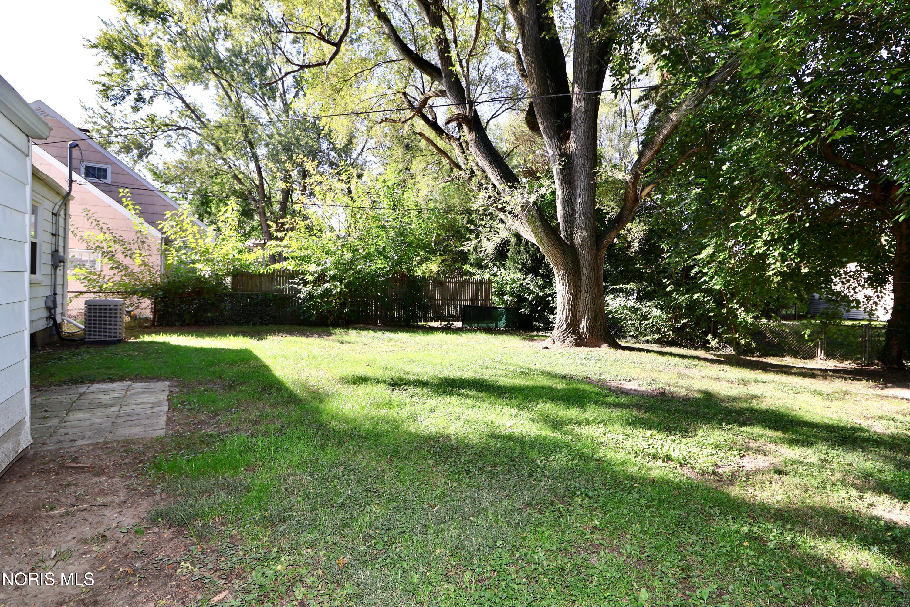 3453 Saint Bernard Drive