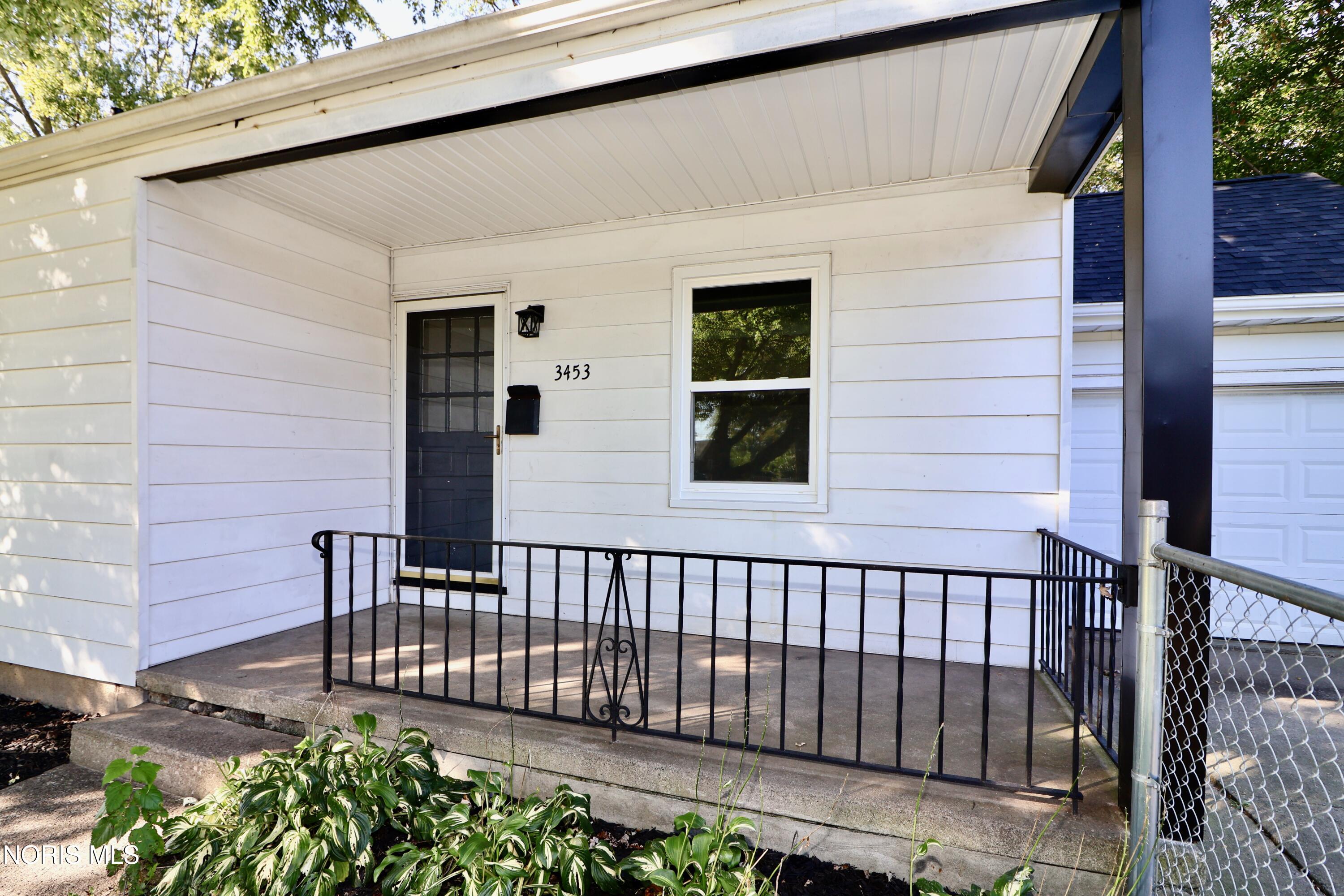 3453 Saint Bernard Drive