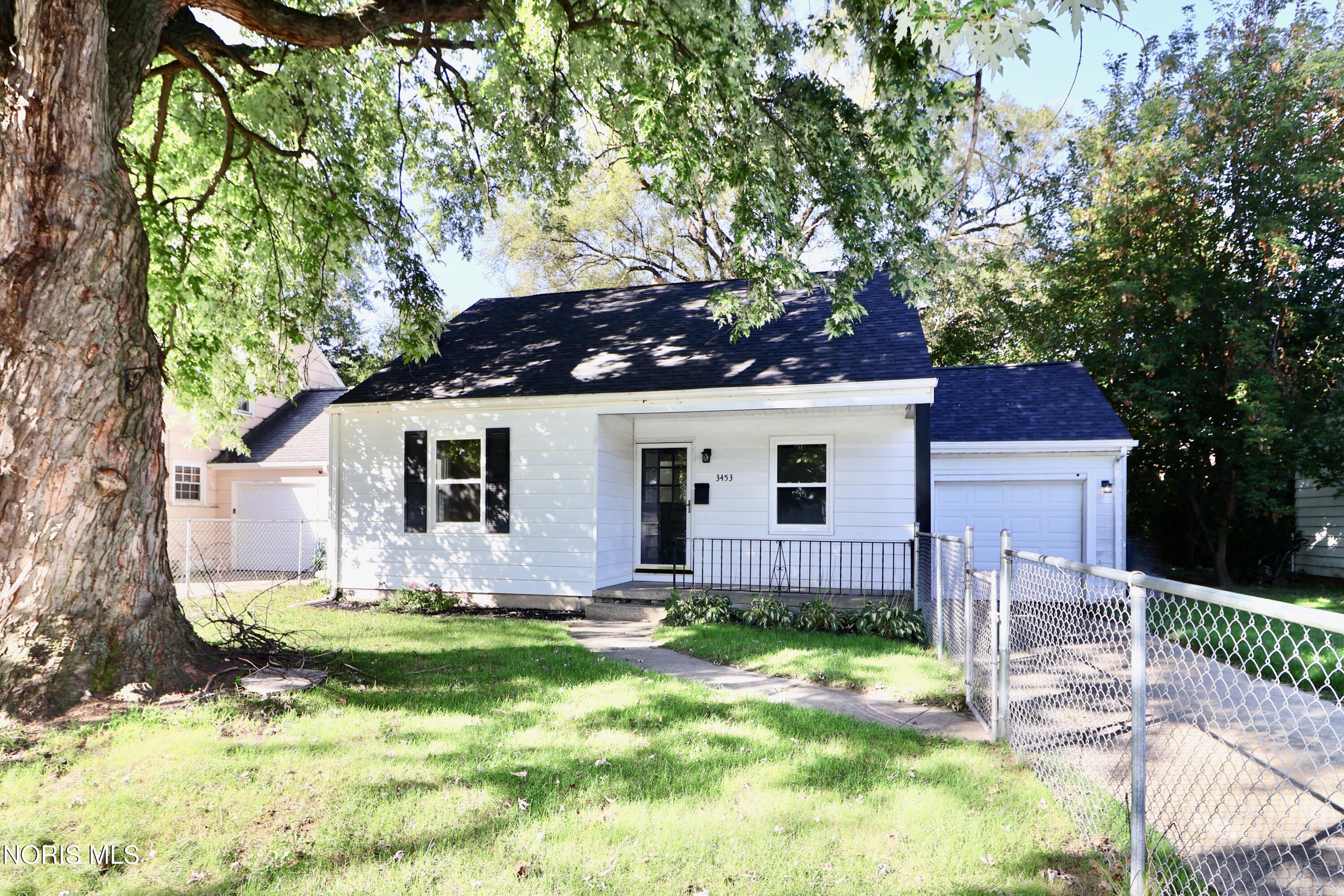 3453 Saint Bernard Drive