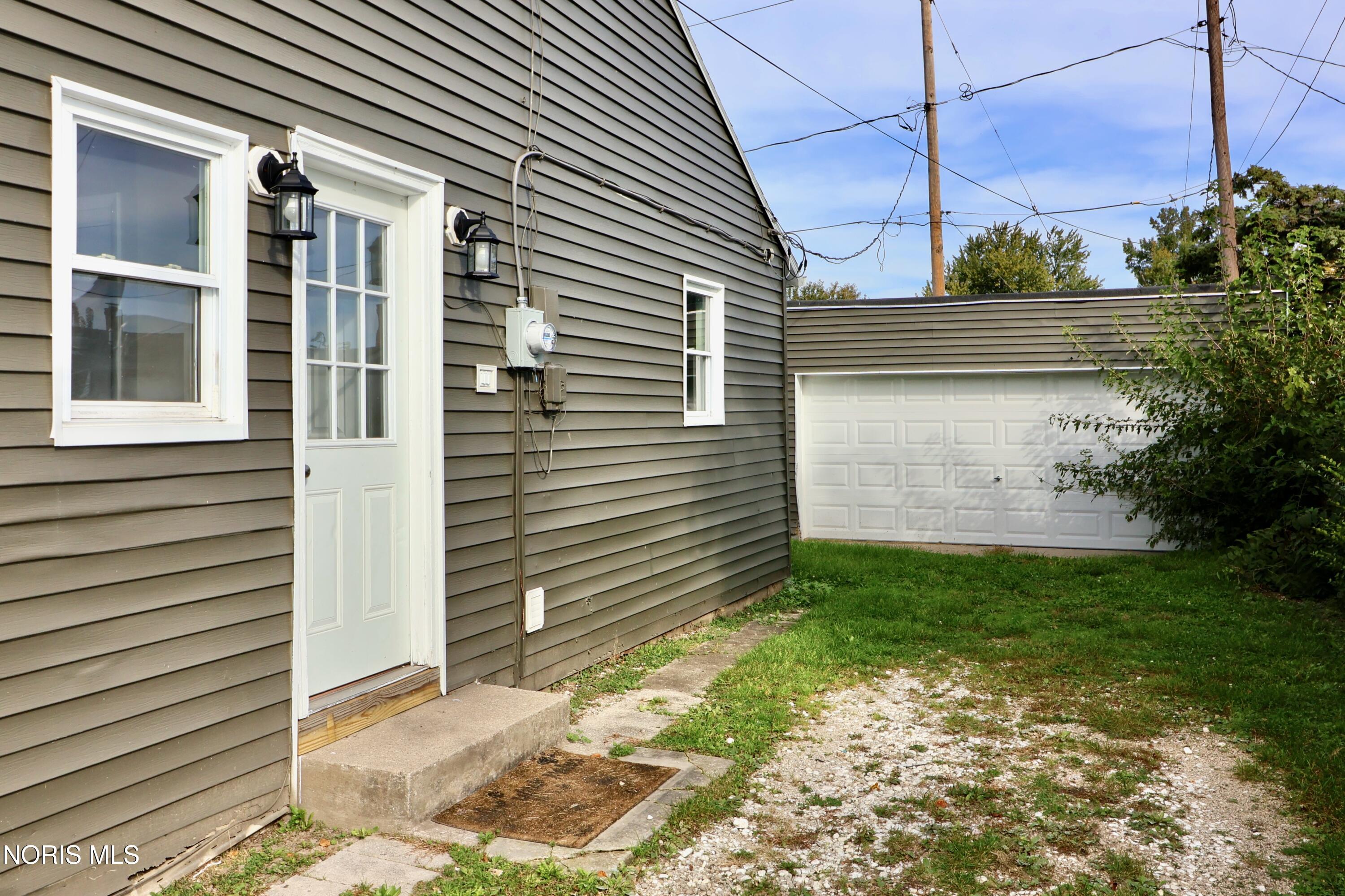 2163 Hoops Drive