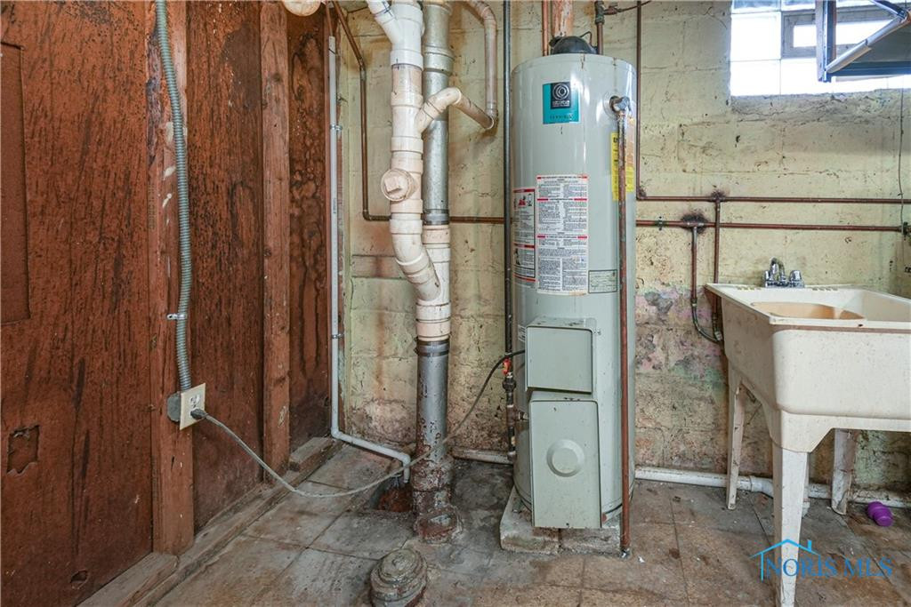 1824 Brussels Street