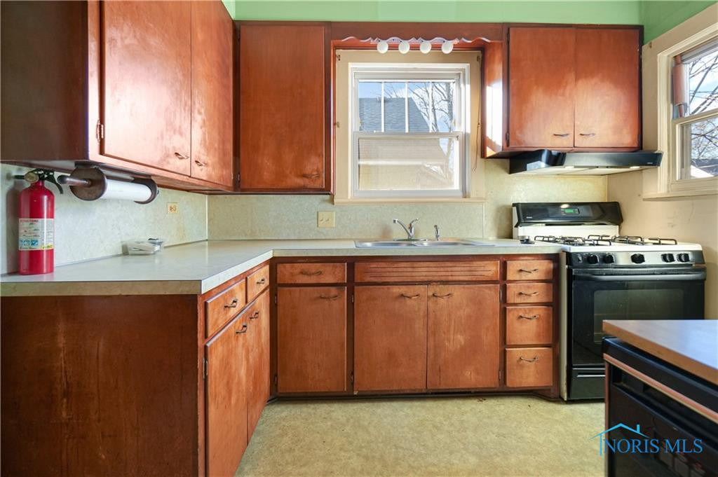 1824 Brussels Street