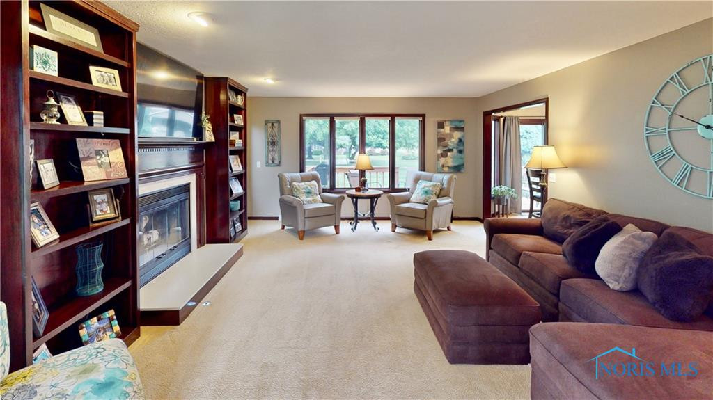 444 Hickory Lane