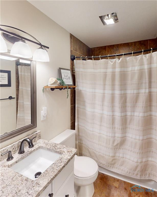 444 Hickory Lane
