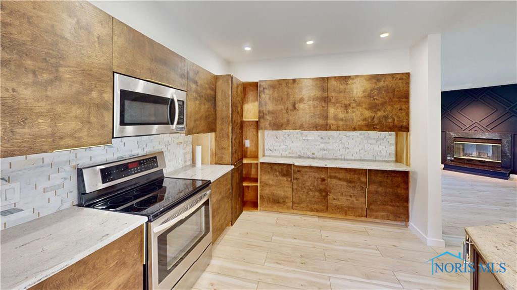 1564 Saddlebrook Court C