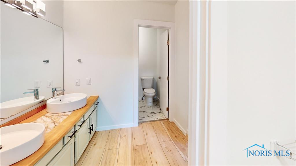 1564 Saddlebrook Court C