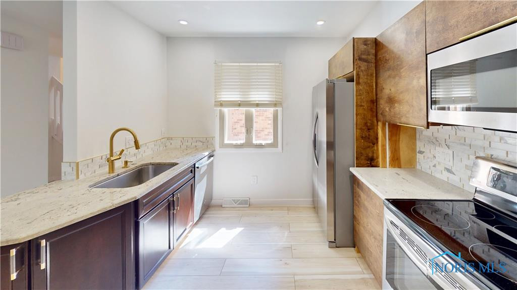 1564 Saddlebrook Court C