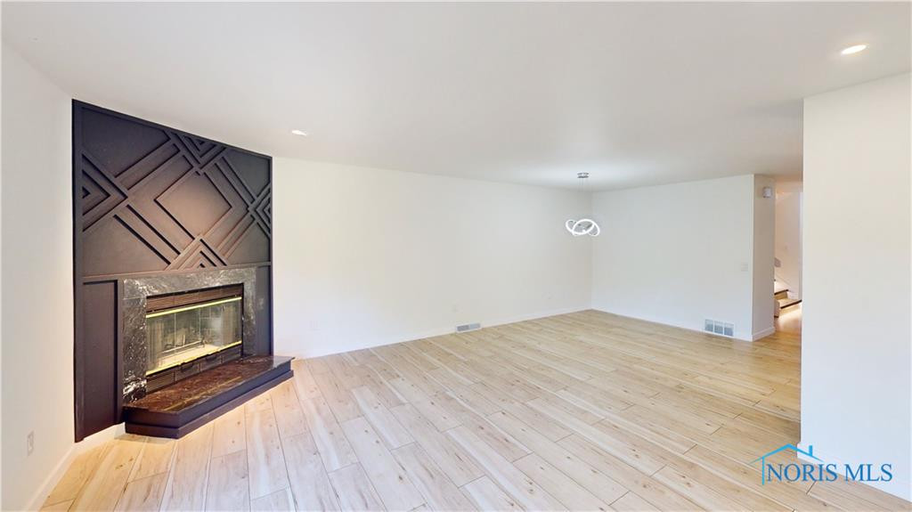 1564 Saddlebrook Court C