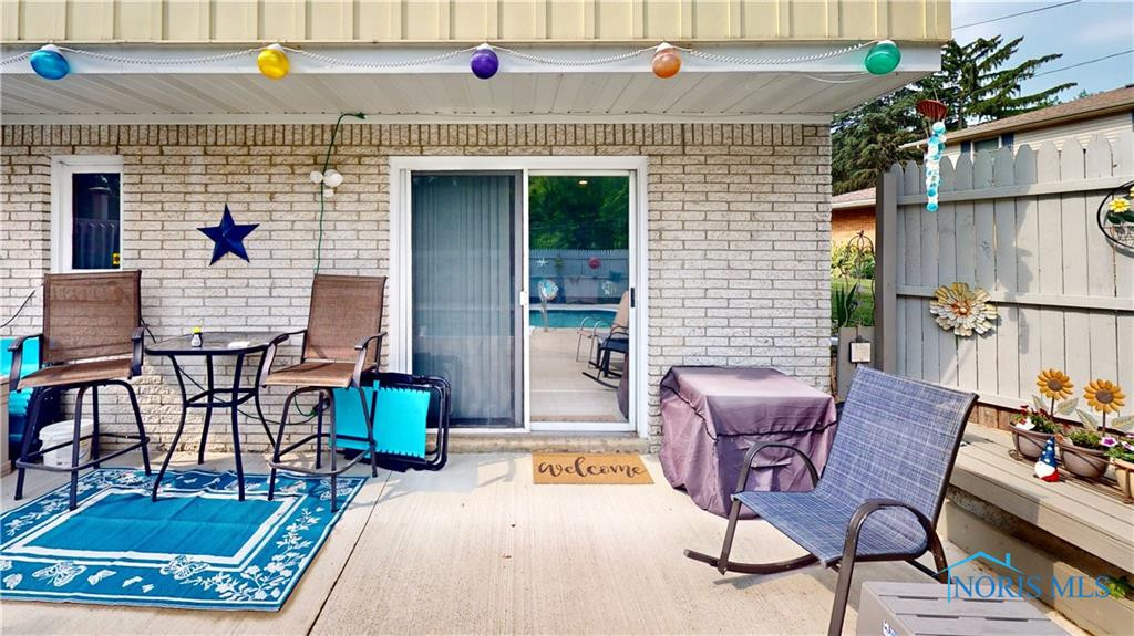 6146 Holly Valley Drive