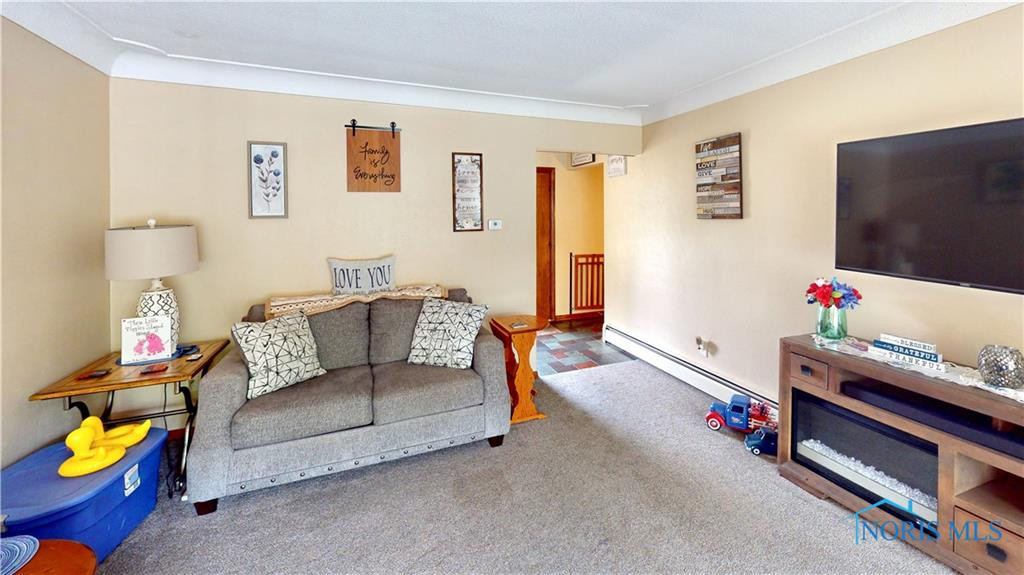 6146 Holly Valley Drive