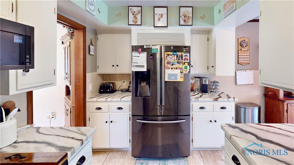 6146 Holly Valley Drive