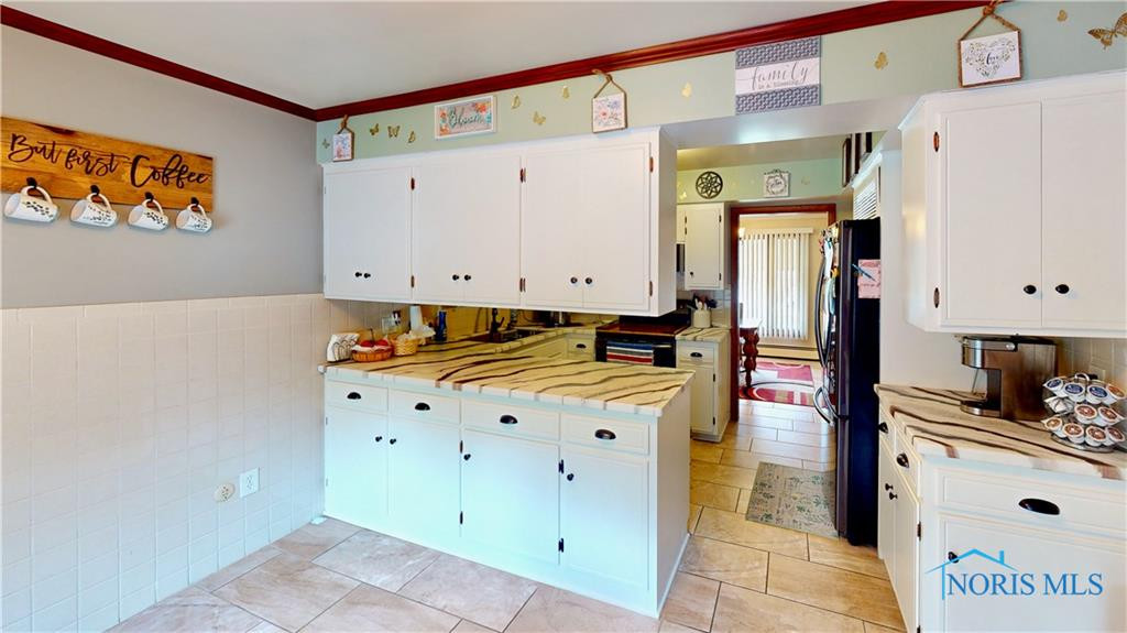 6146 Holly Valley Drive