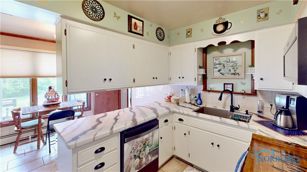 6146 Holly Valley Drive