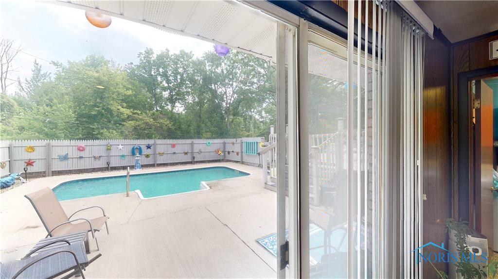 6146 Holly Valley Drive