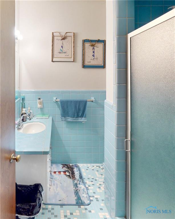 6146 Holly Valley Drive